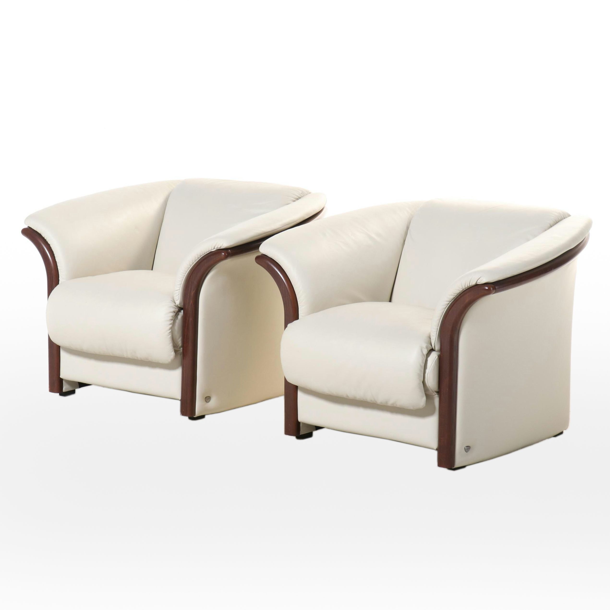Pair of Ekhornes Stressless "Manhattan" Leather Upholstered Club Chairs, 2021