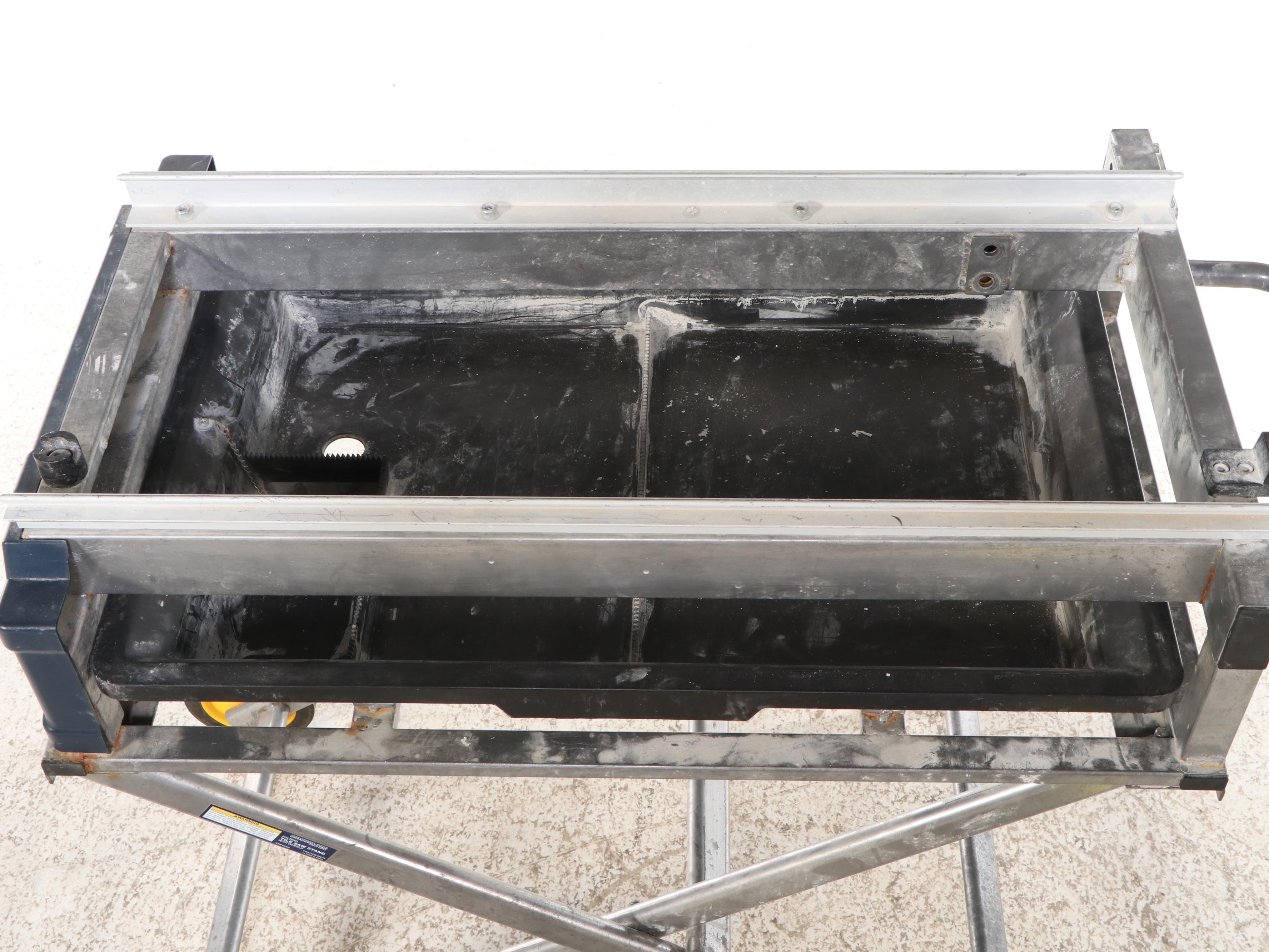 Chicago Electric 10-Inch Wet/Tile and Brick Saw with Stand