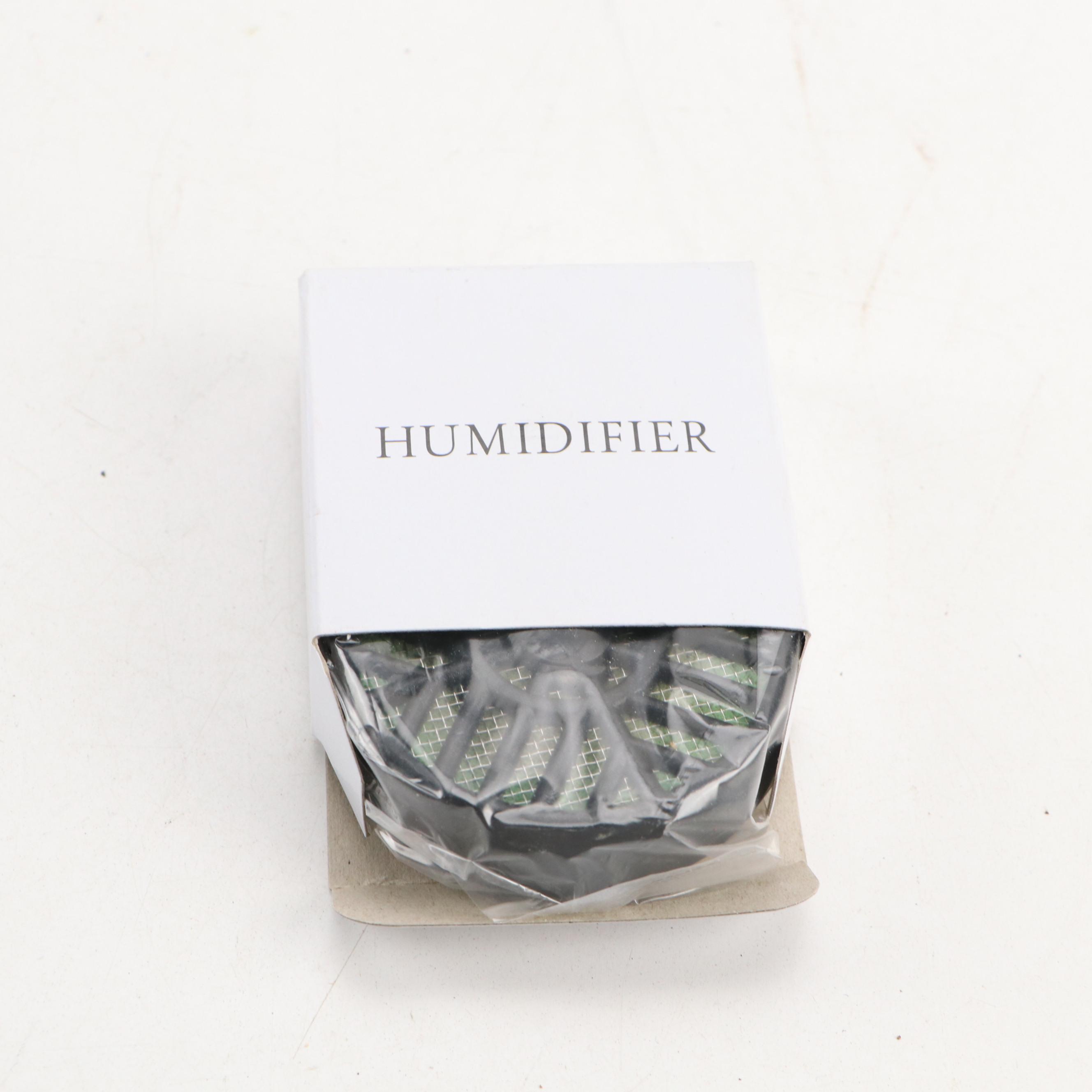 Quality Importers Trading Company Humidor with Poker Set