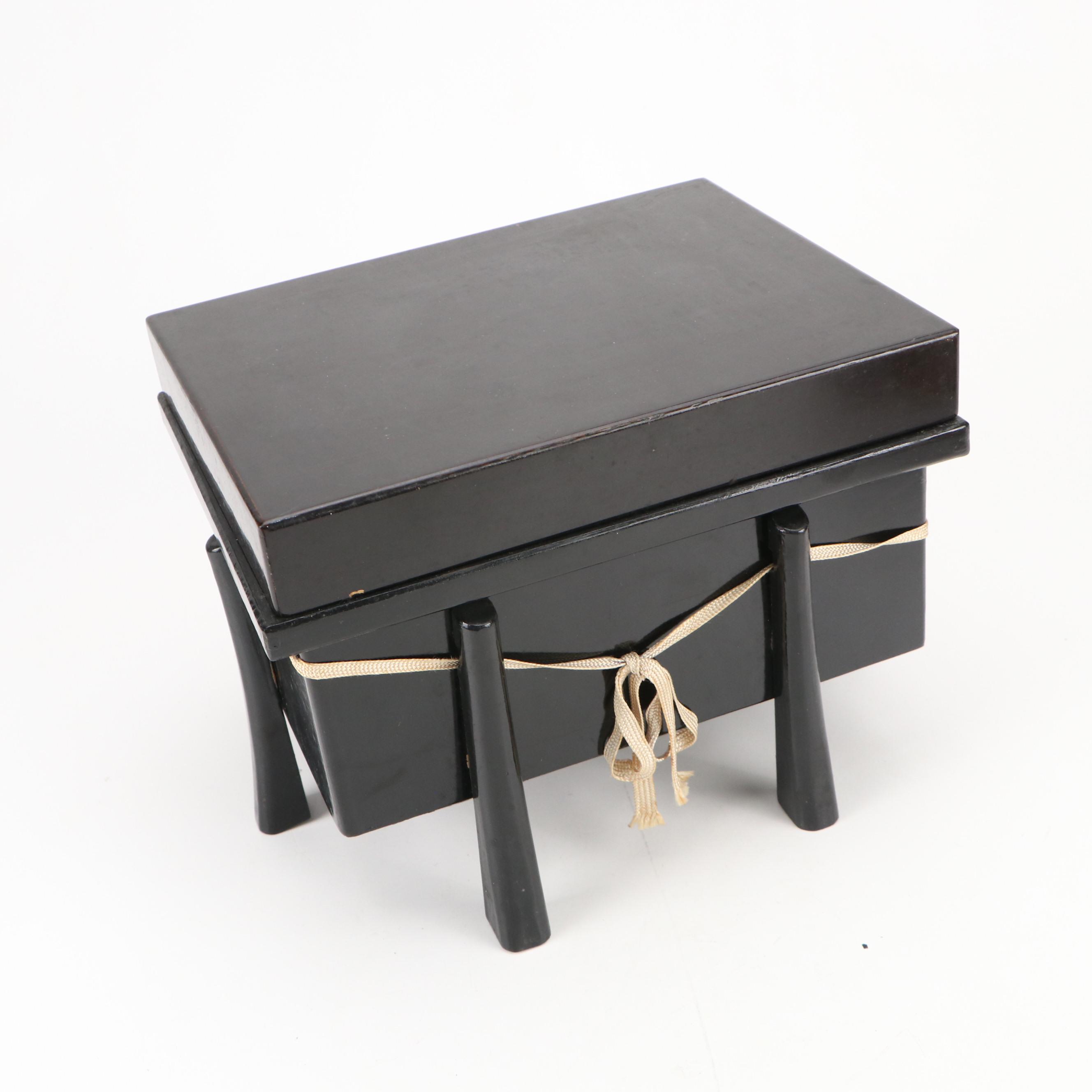 Japanese Miniature Samurai Kabuto with Lacquered Box