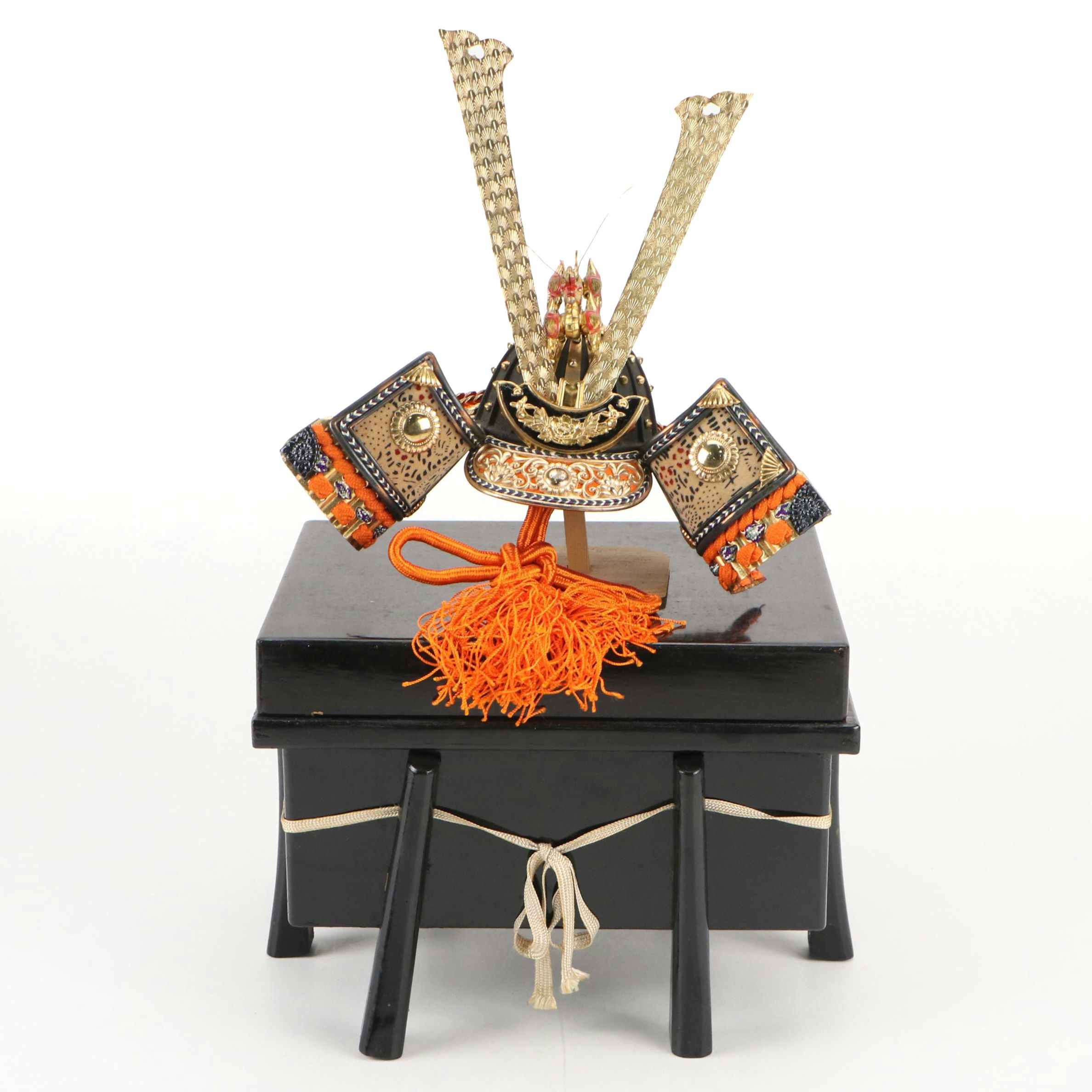 Japanese Miniature Samurai Kabuto with Lacquered Box