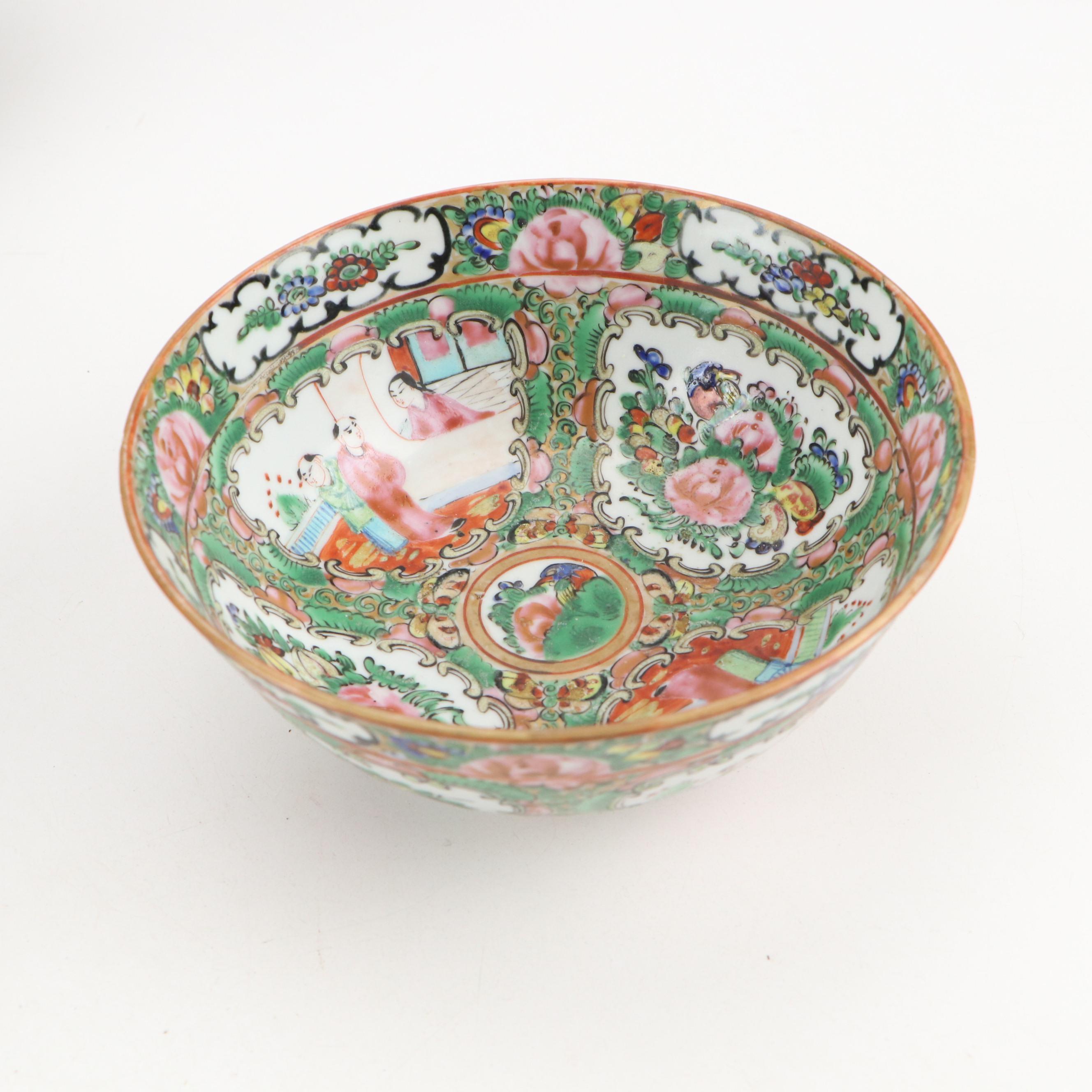 Chinese Rose Medallion Porcelain Serving Bowls