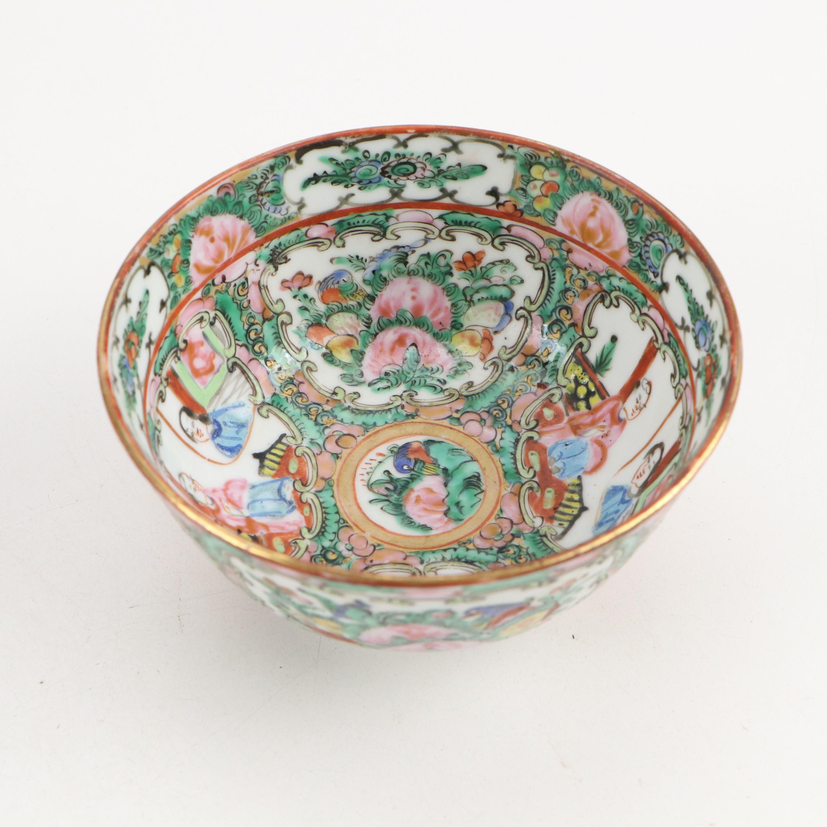 Chinese Rose Medallion Porcelain Serving Bowls