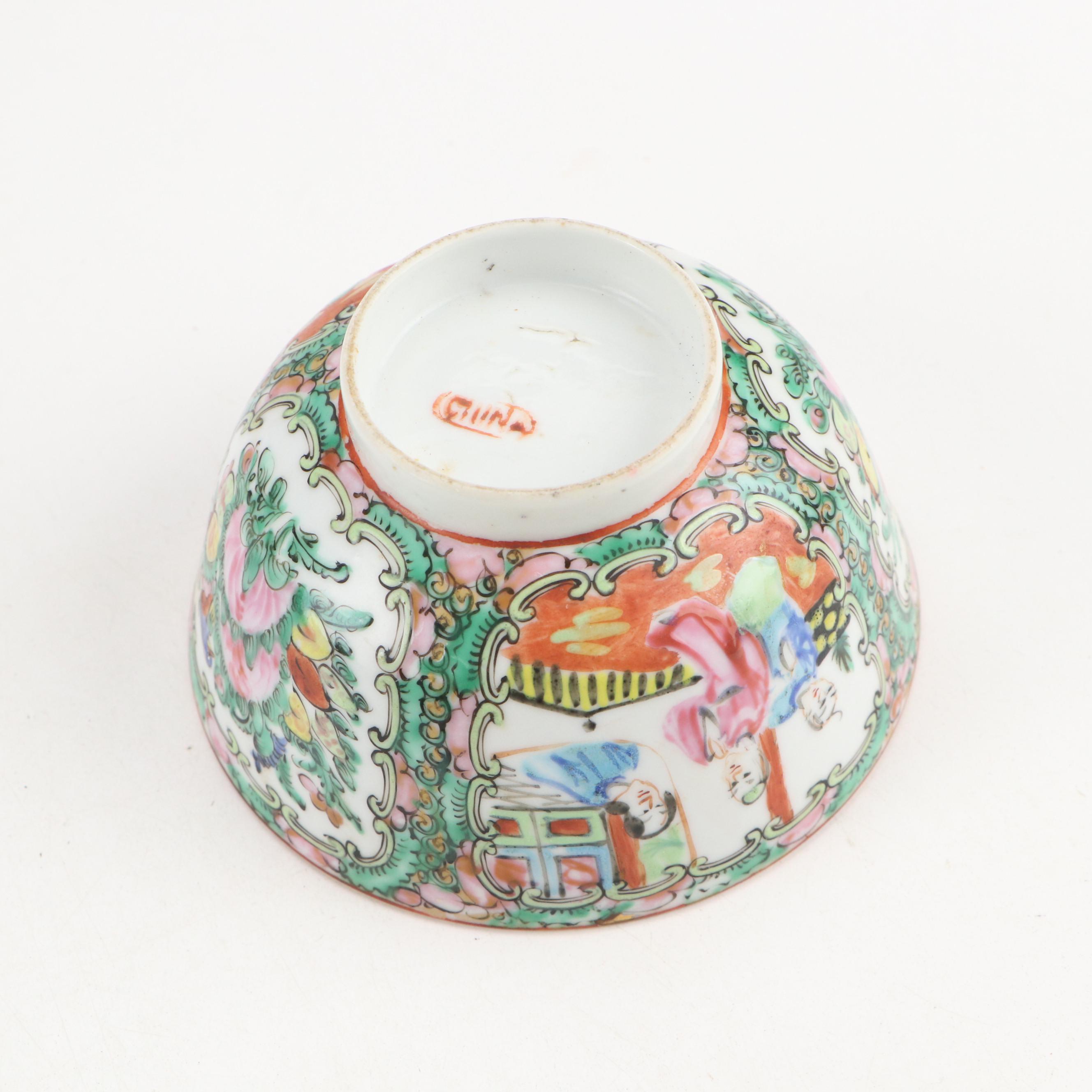 Chinese Rose Medallion Porcelain Serving Bowls