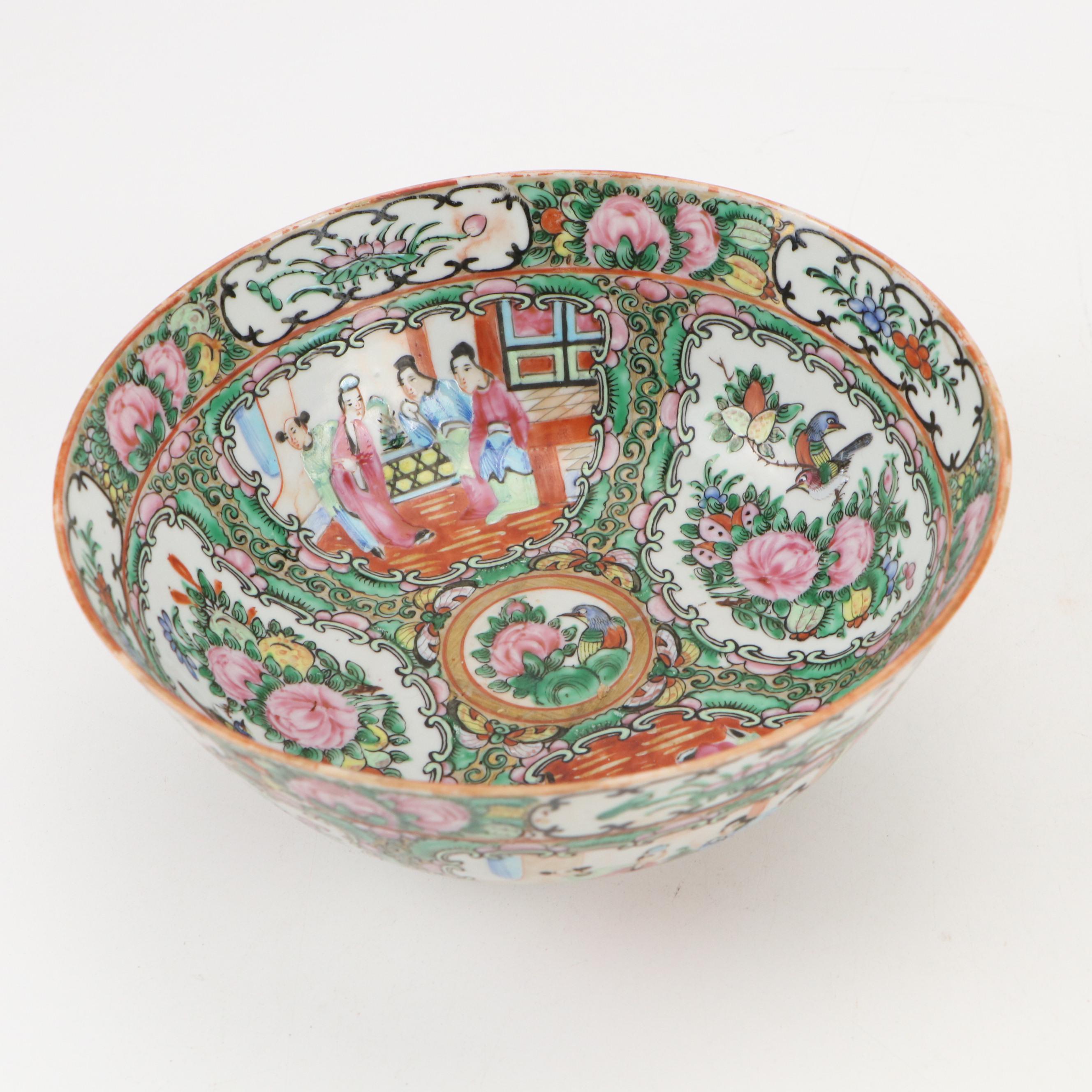Chinese Rose Medallion Porcelain Serving Bowls