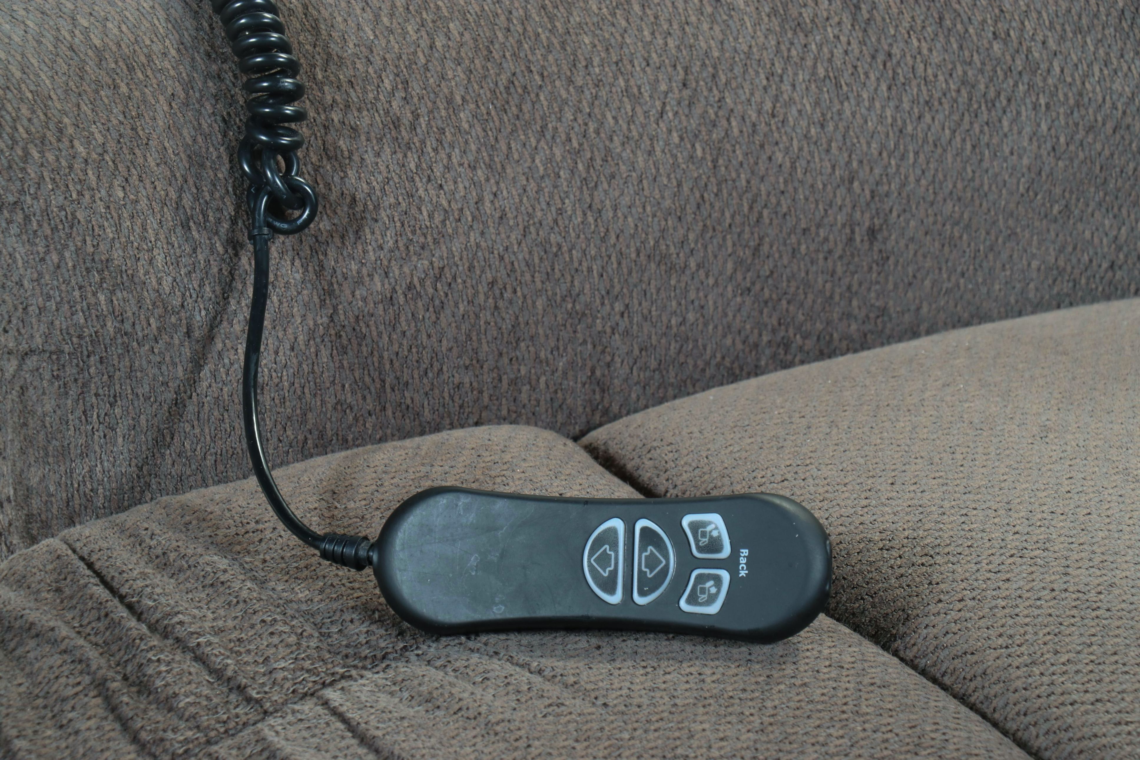 Overstuffed Upholstered Reclining Lift Chair