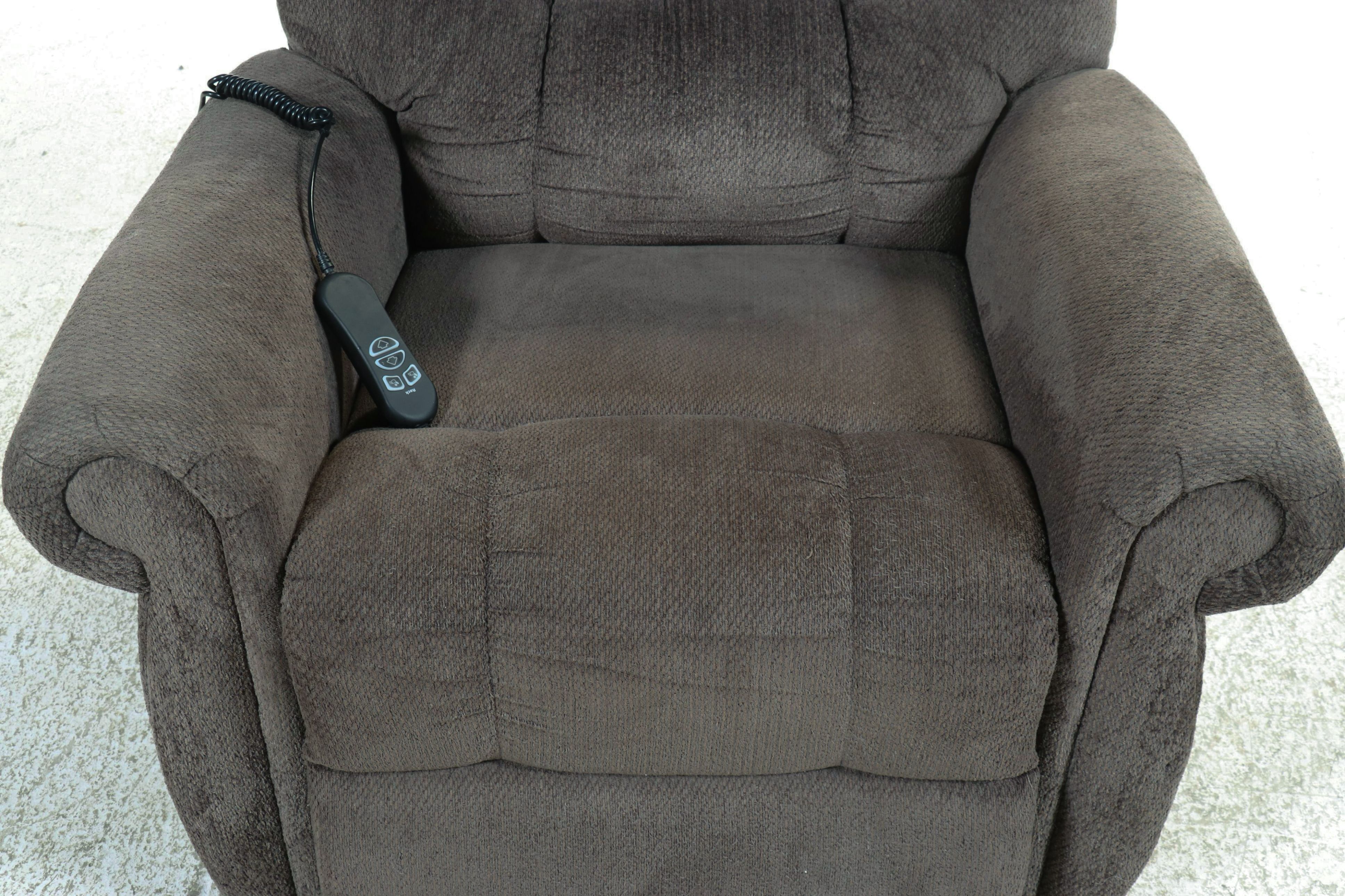 Overstuffed Upholstered Reclining Lift Chair