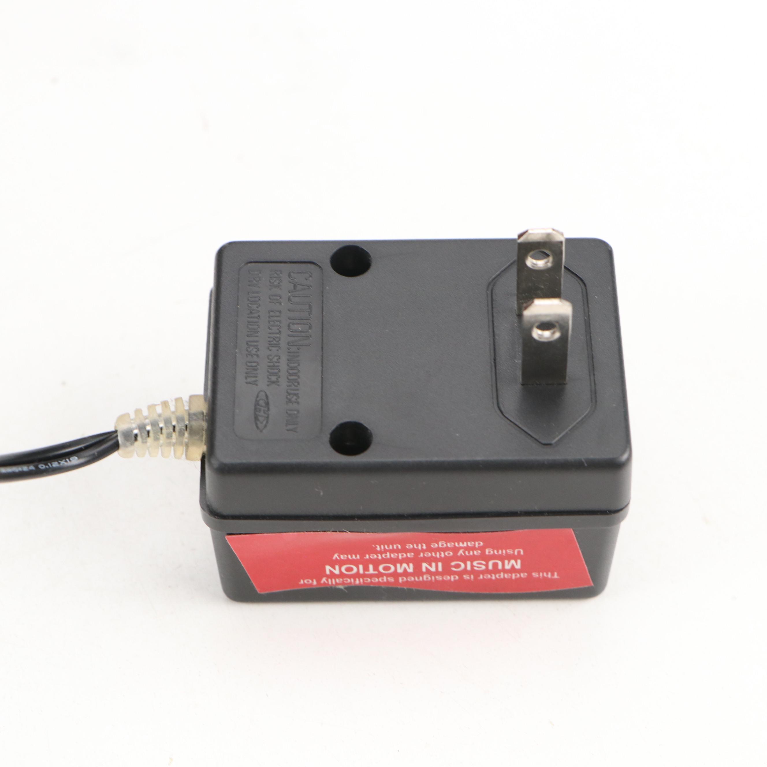 Mr. Christmas "Music in Motion" Wooden Electric Music Box