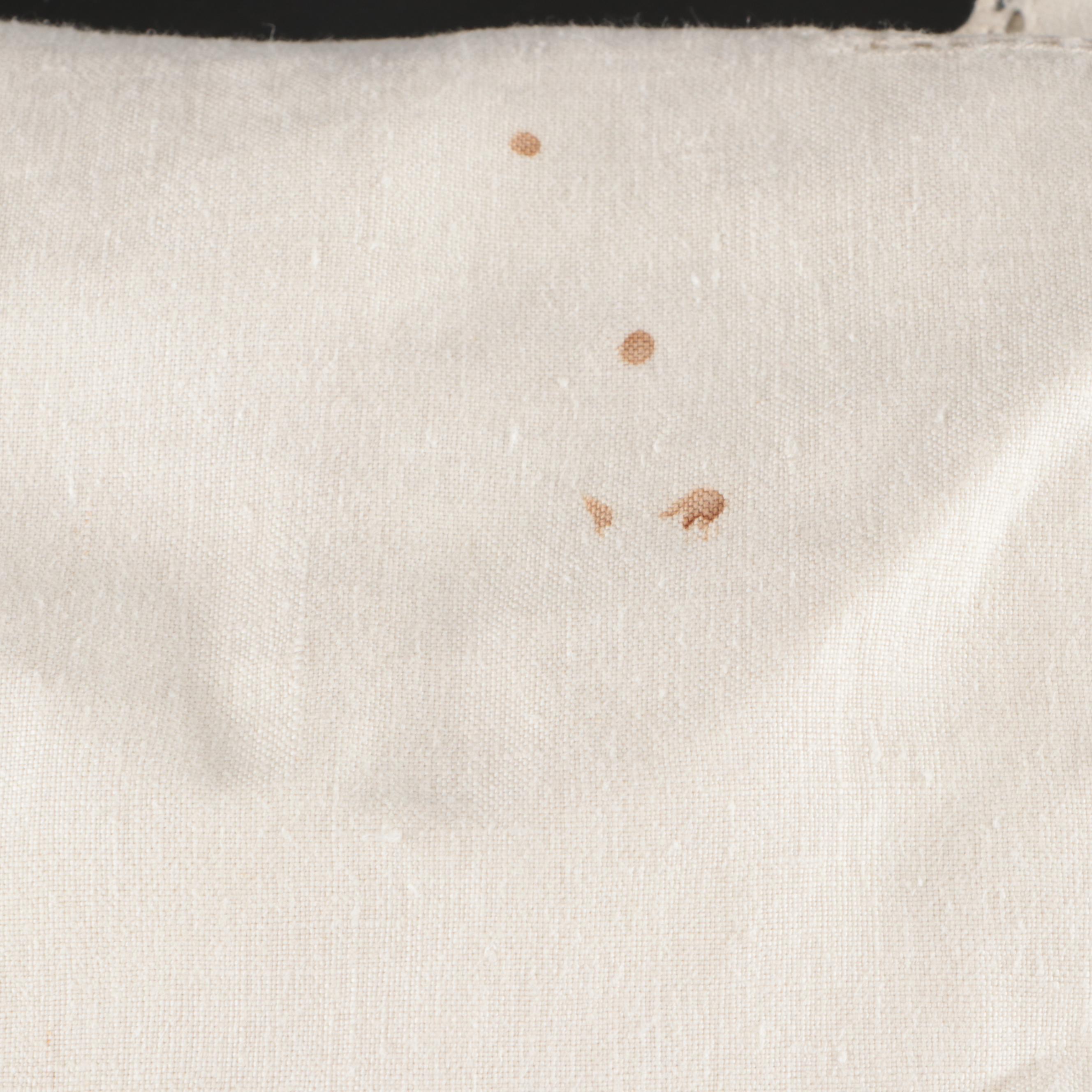 Monogrammed Tablecloth with Napkins and Other Table Linens