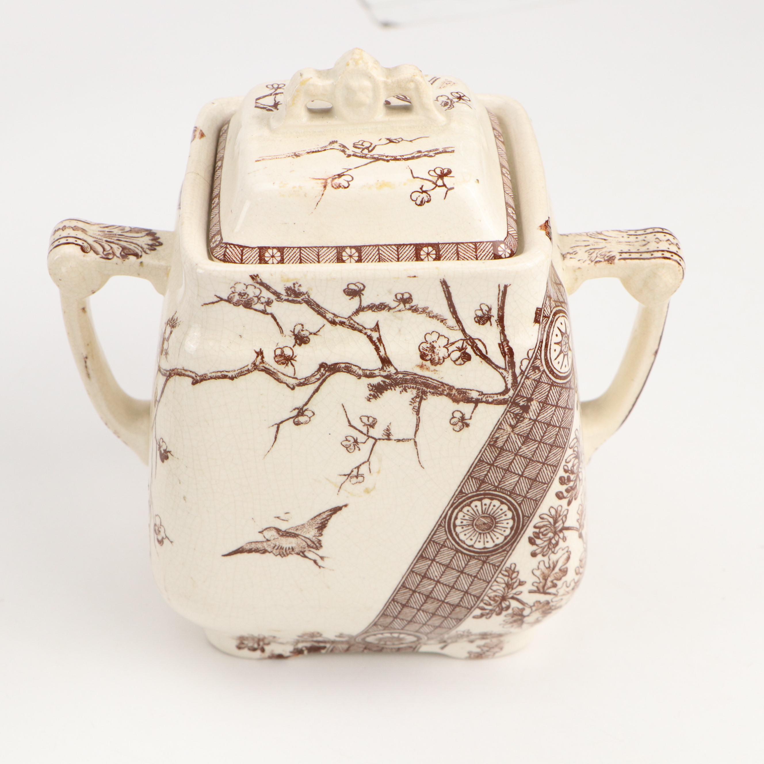 Powell, Bishop & Stonier with "Corinthian" Plate and Other Décor