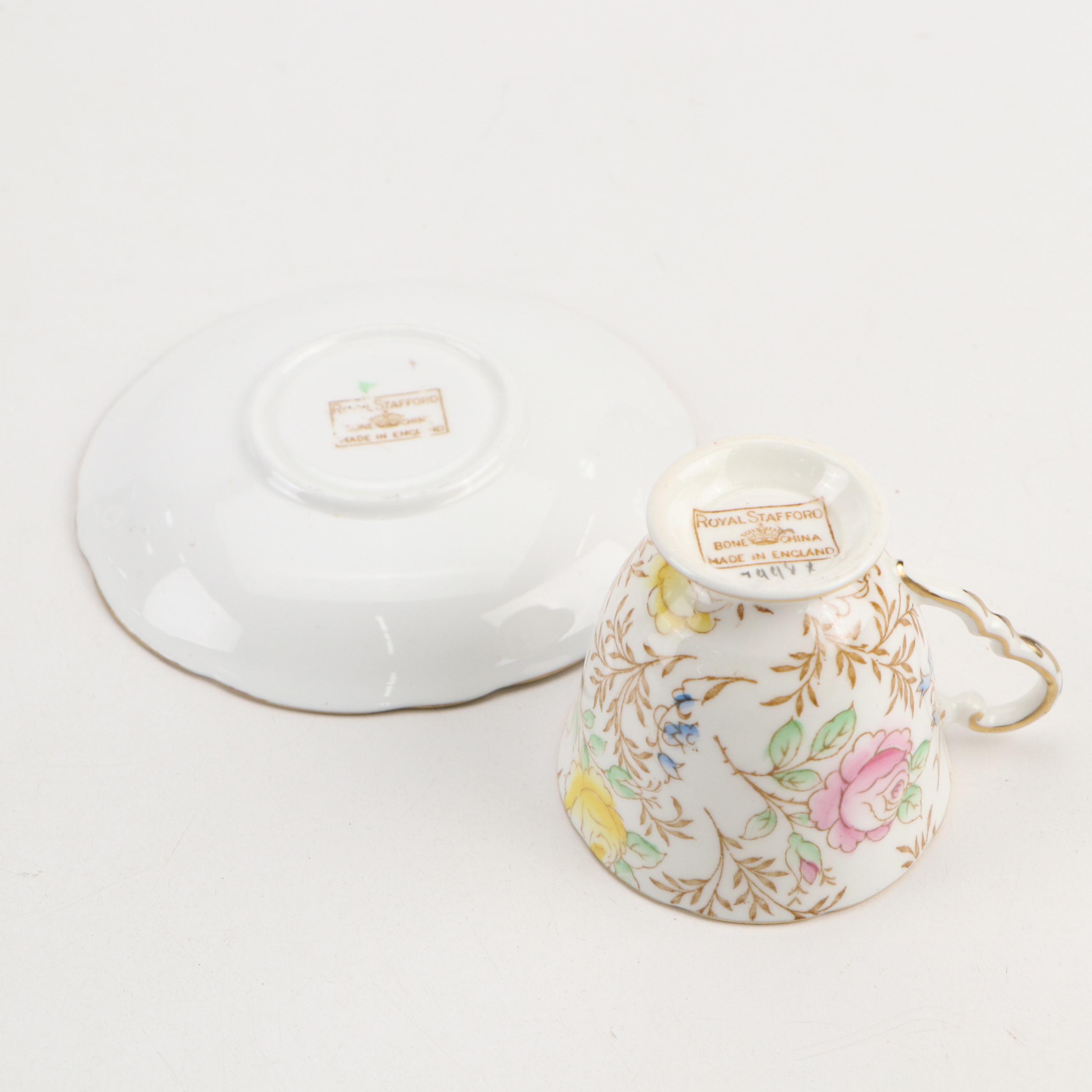 Powell, Bishop & Stonier with "Corinthian" Plate and Other Décor