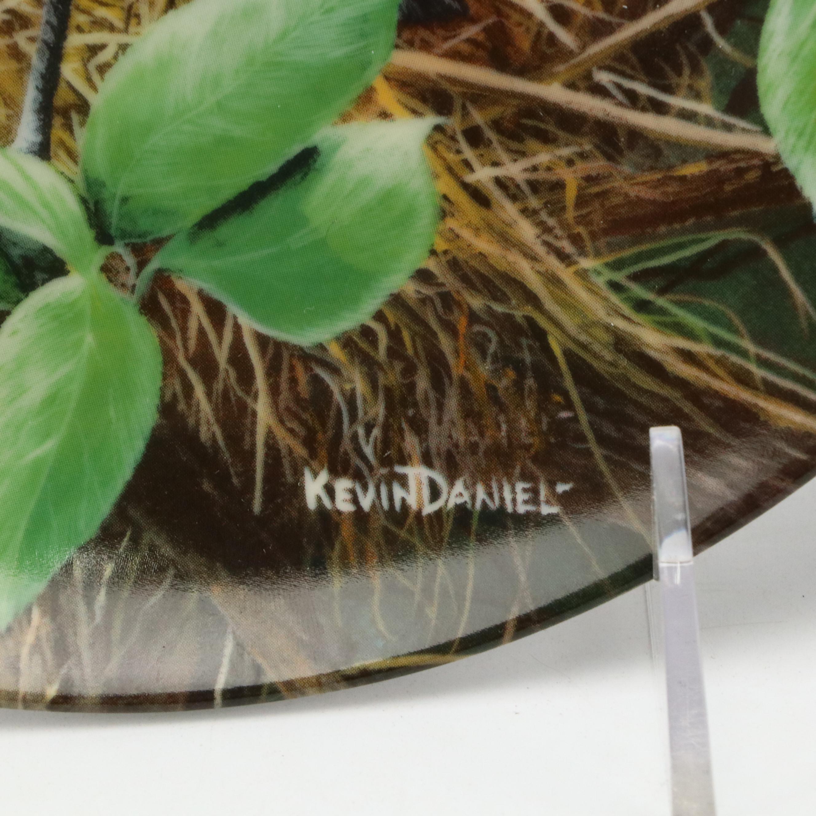 Edwin M. Knowles "The Robin" Collector Plate with Bird Figurines and Music Boxes