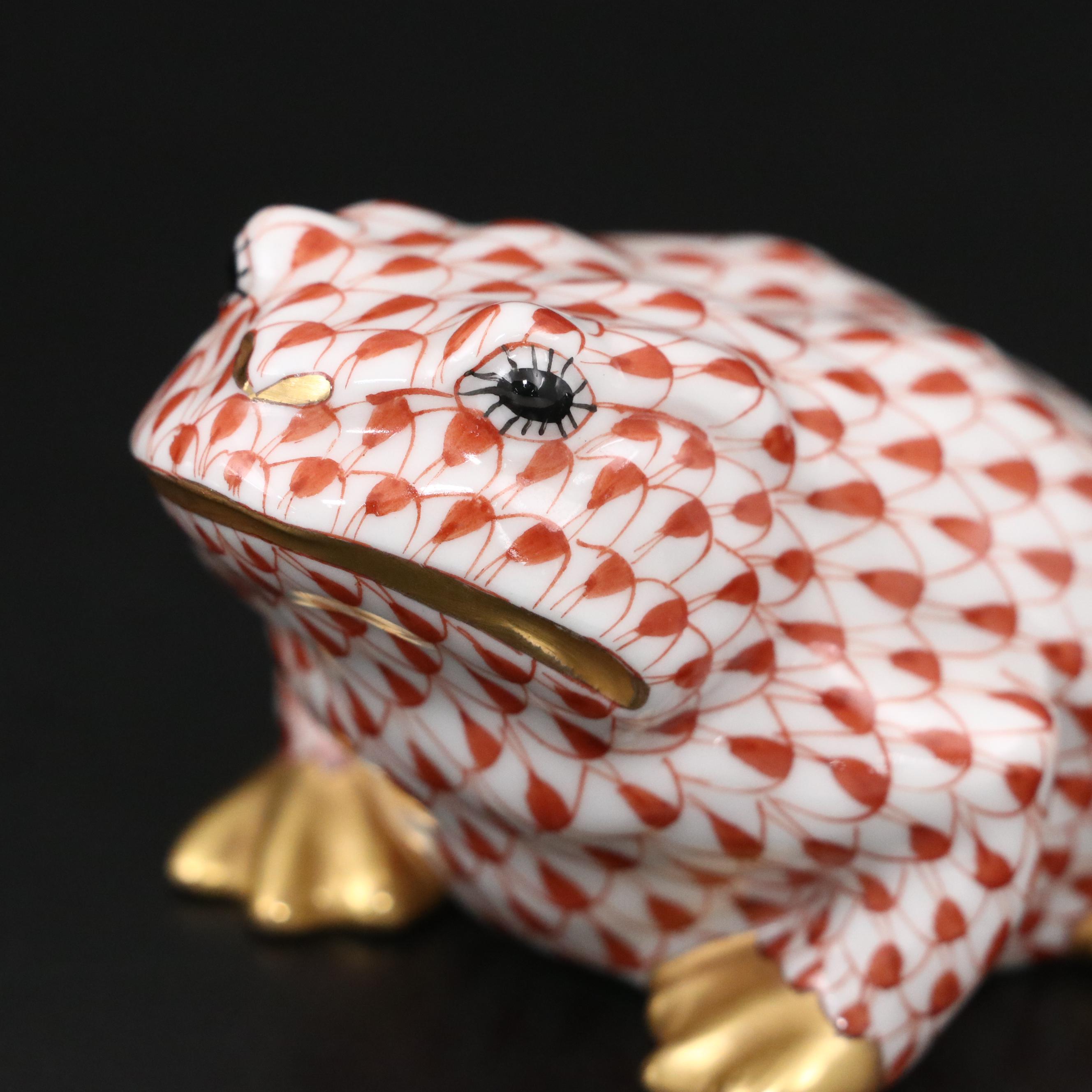 Herend Rust Fishnet with Gold "Miniature Frog" Porcelain Figurine