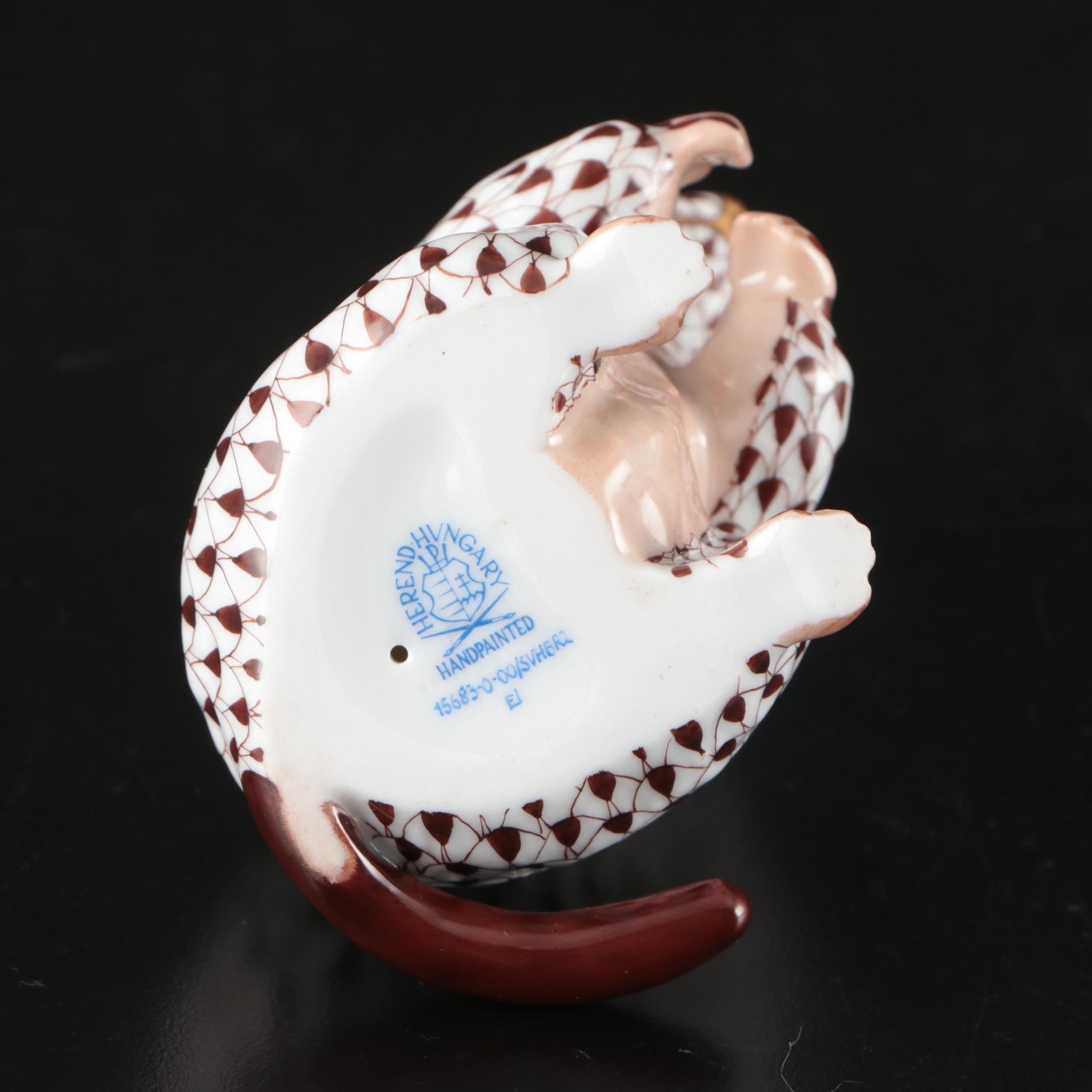 Herend Chocolate Fishnet with Gold "Woodchuck" Porcelain Figurine