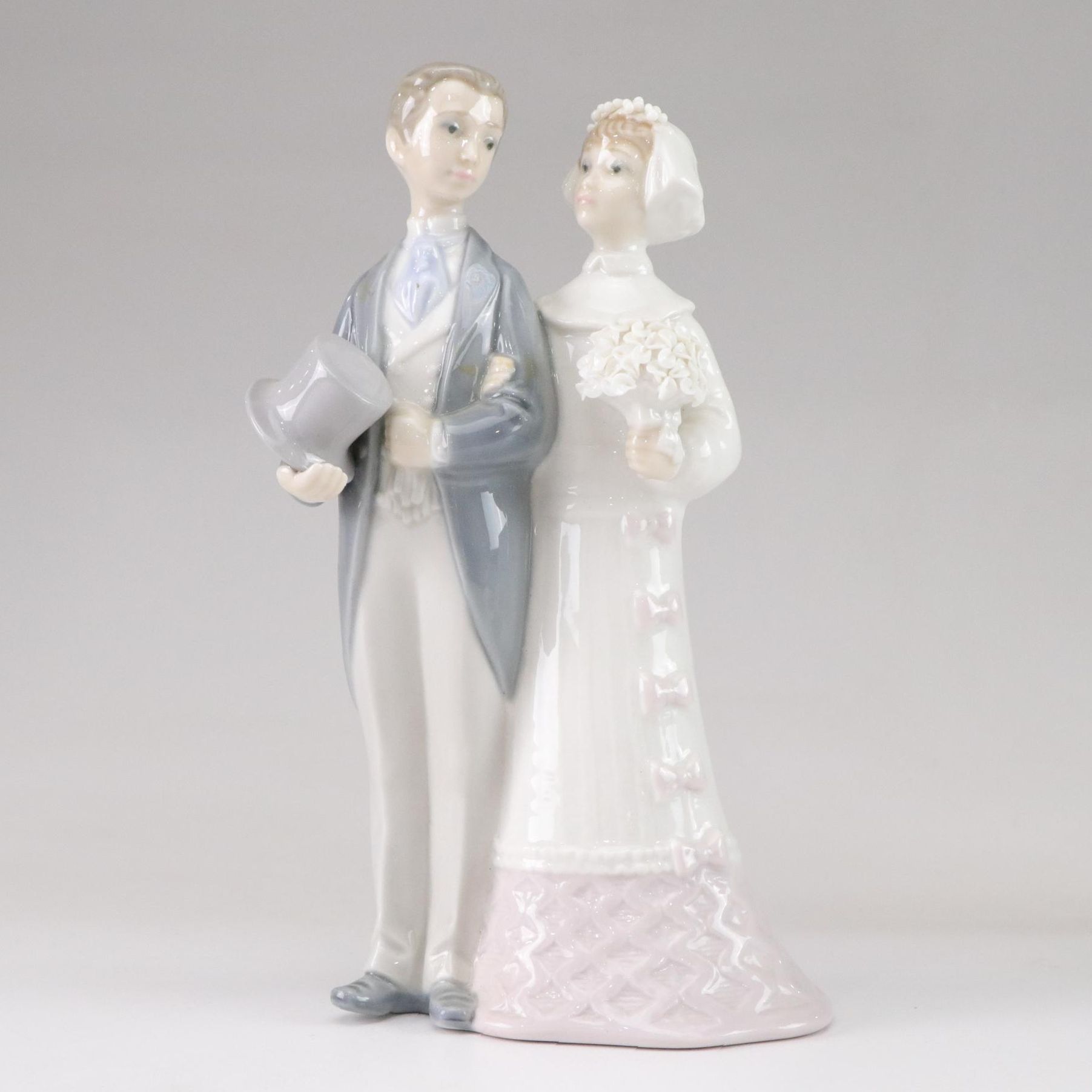 Lladró Wedding Collection "Bride and Groom" in Box, Retired