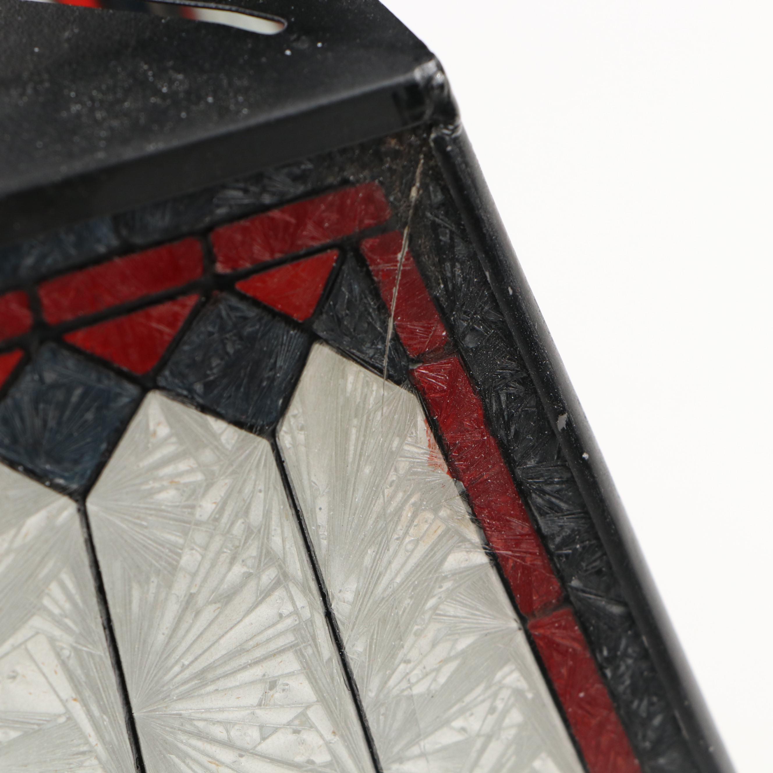 New England Patriots Wood Wall Clock With Novelty Slag Glass and Composite Lamp