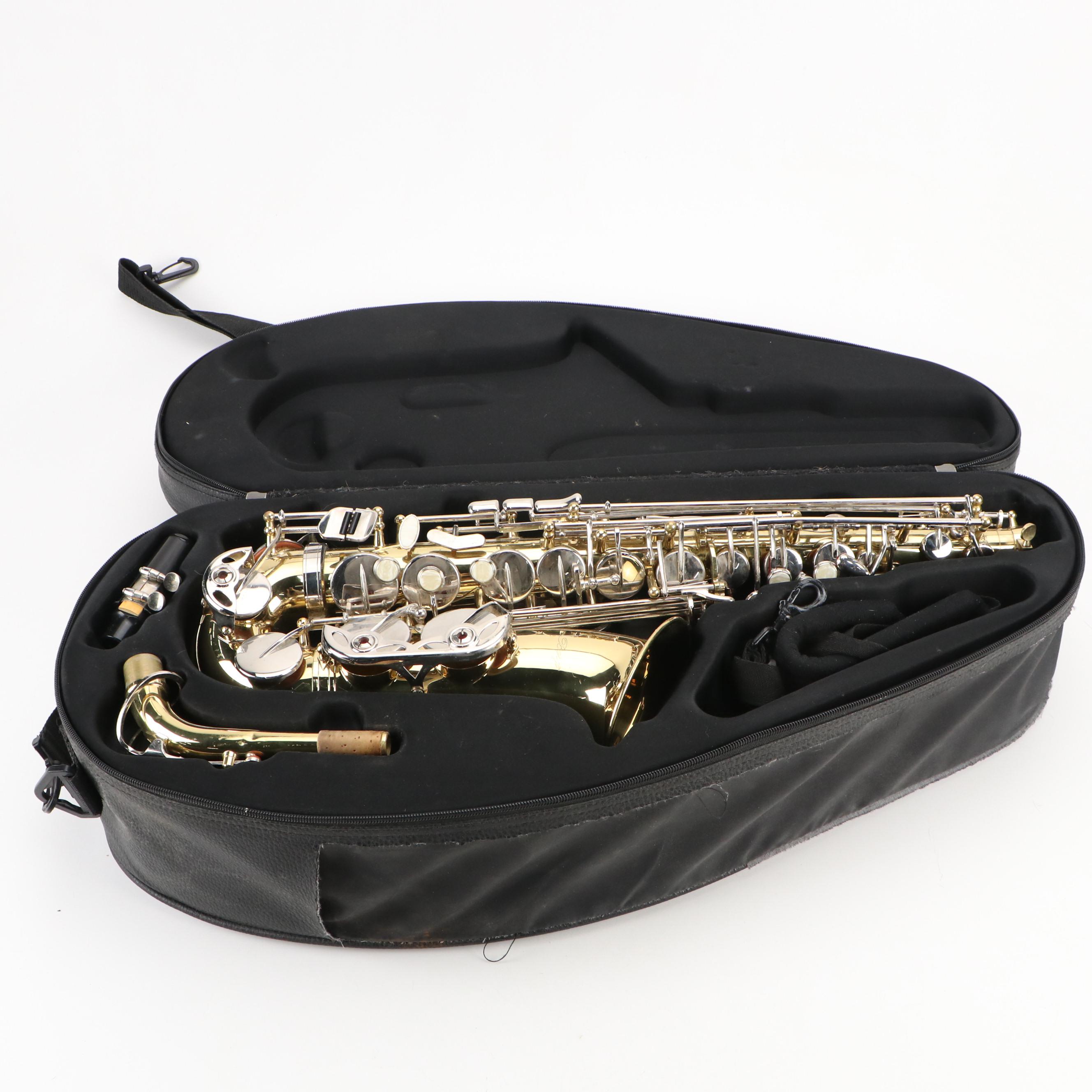 Borg Lacquered Brass and Nickle Alto Saxophone with Padded Vinyl Travel Case