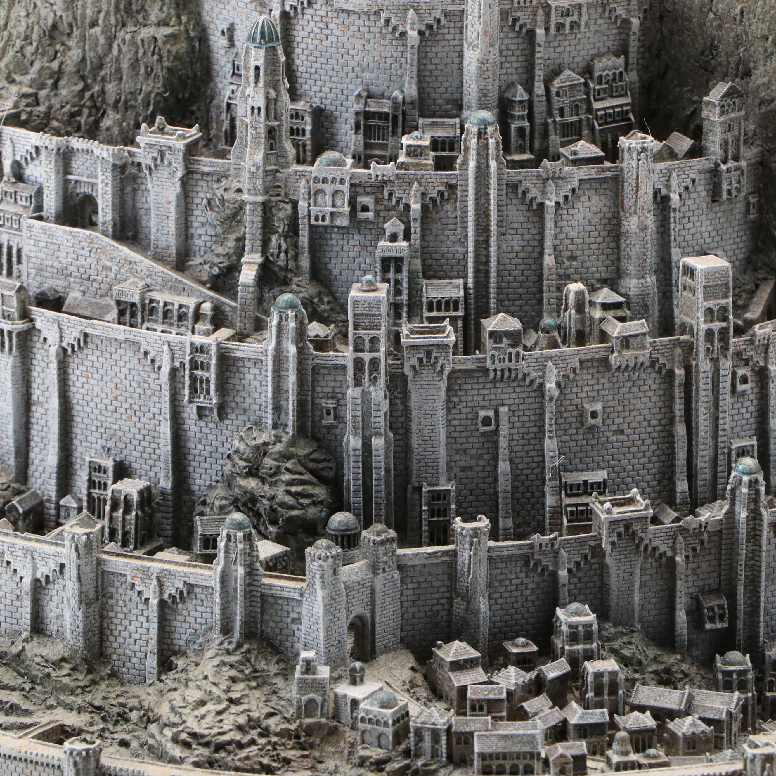 Wētā Workshop "Minas Tirith" The Lord of the Rings Figurine, 2015