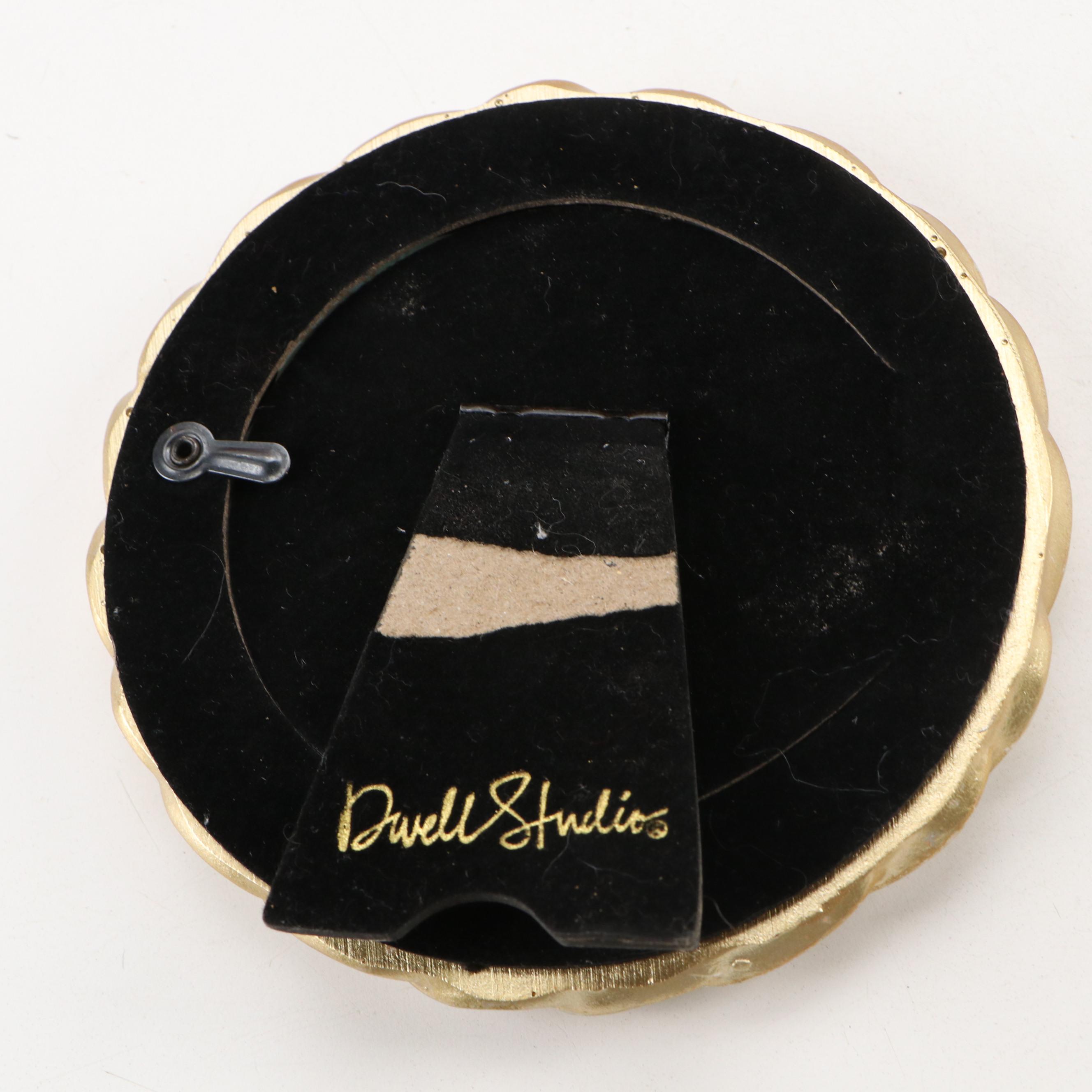 Metal Pumpkin Potpourri Holder with Ceramic Pumpkins and Other Autumn Décor