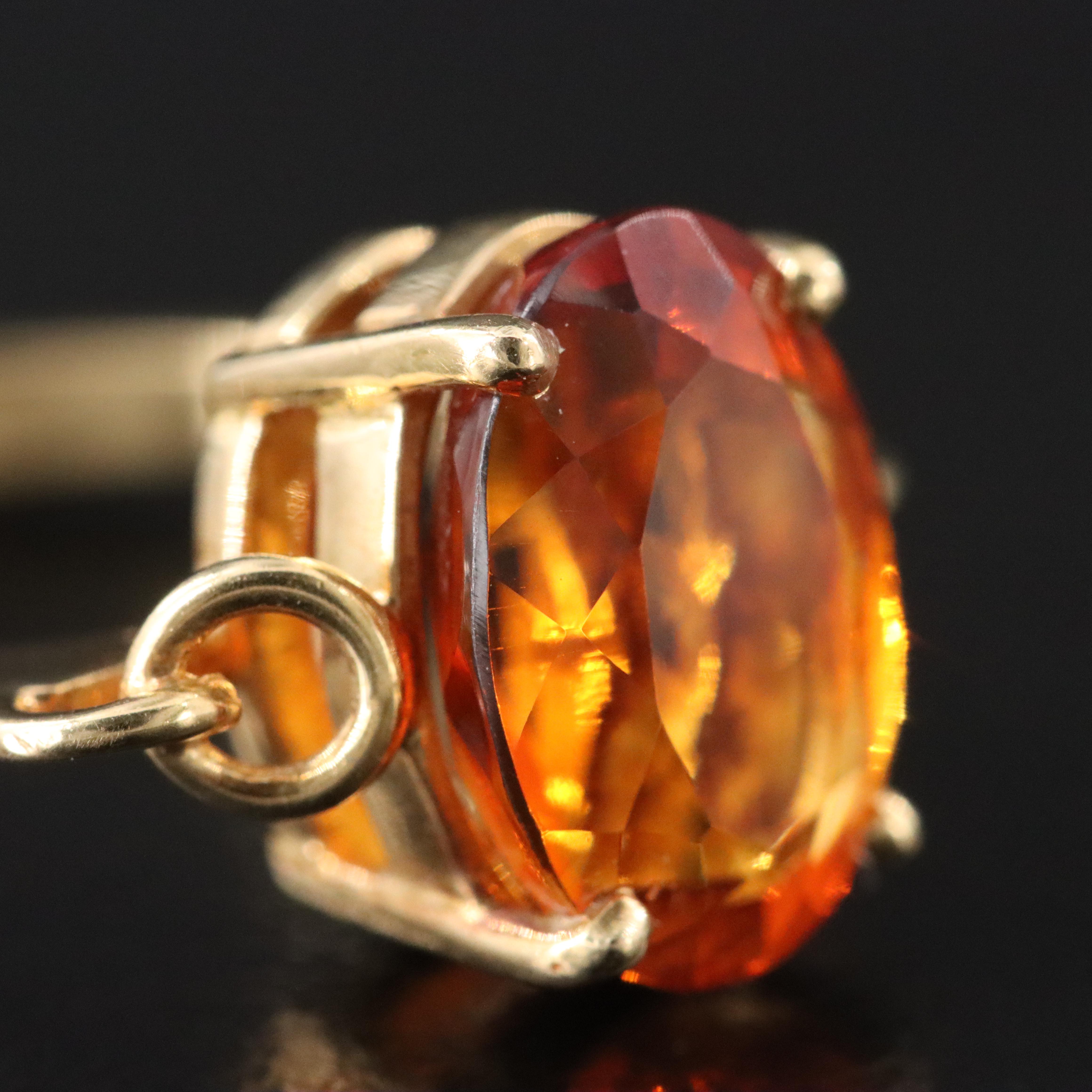 18K Citrine Solitaire Ring