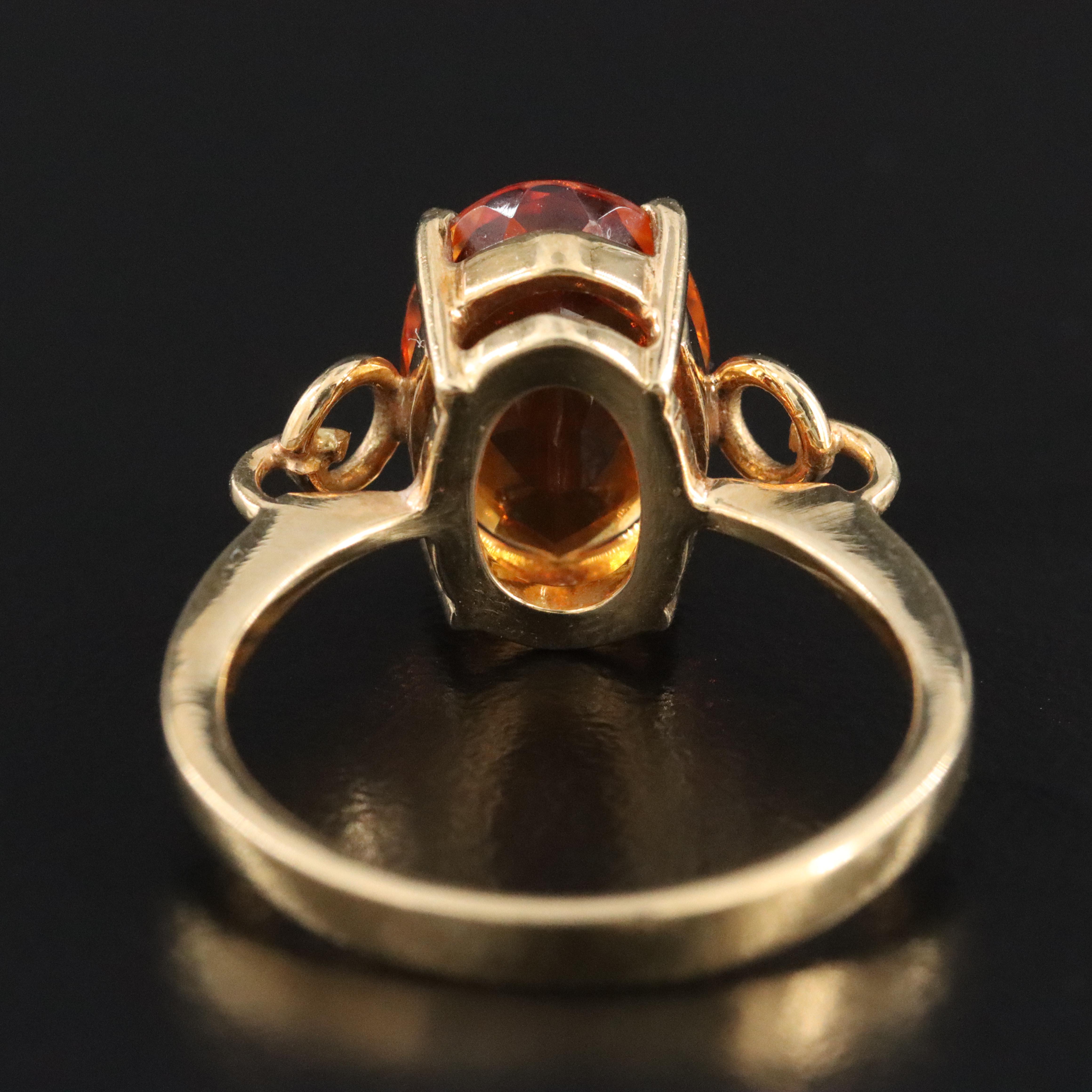 18K Citrine Solitaire Ring
