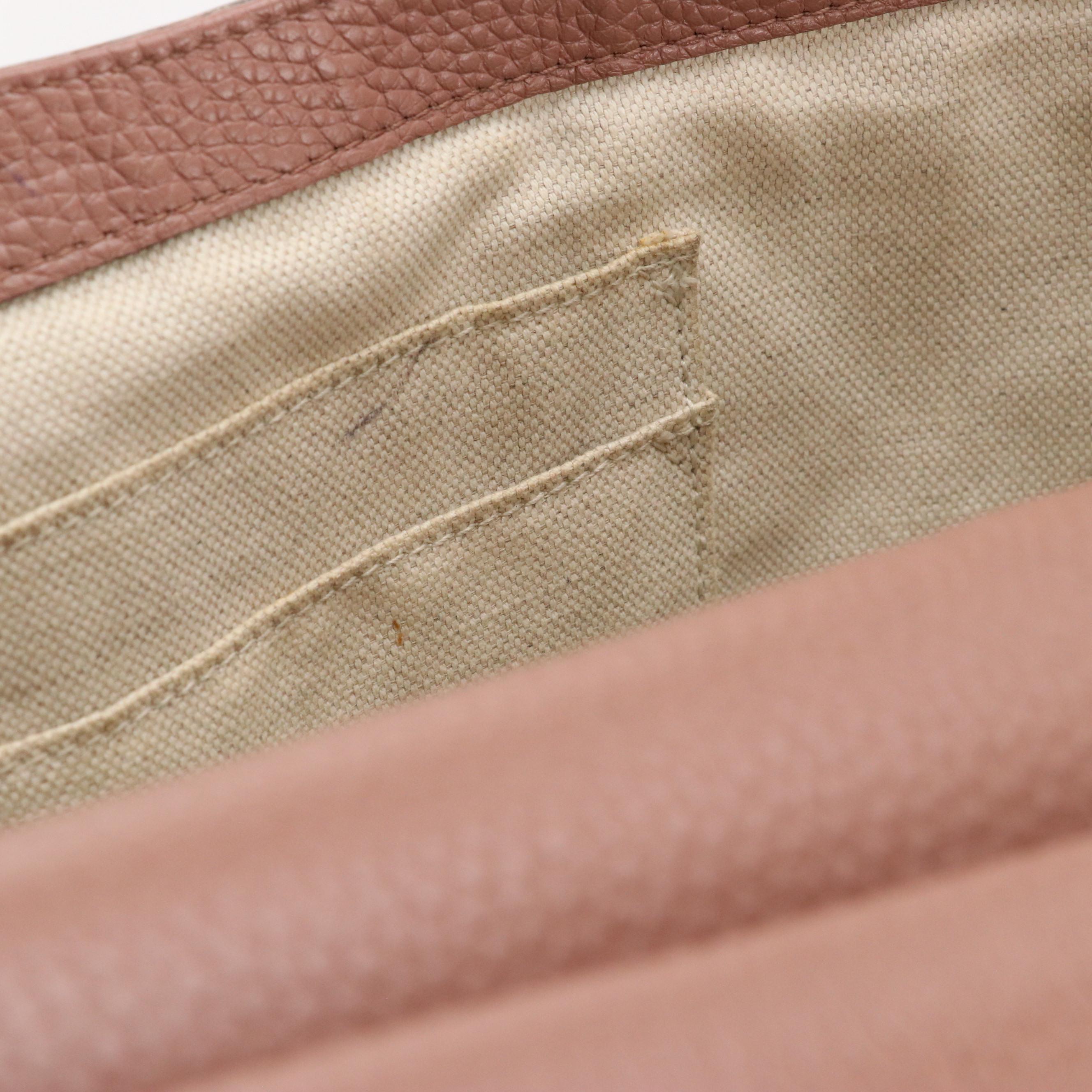 Gucci GG Marmont Top Handle Shoulder Bag in Blush Mauve Grained Leather