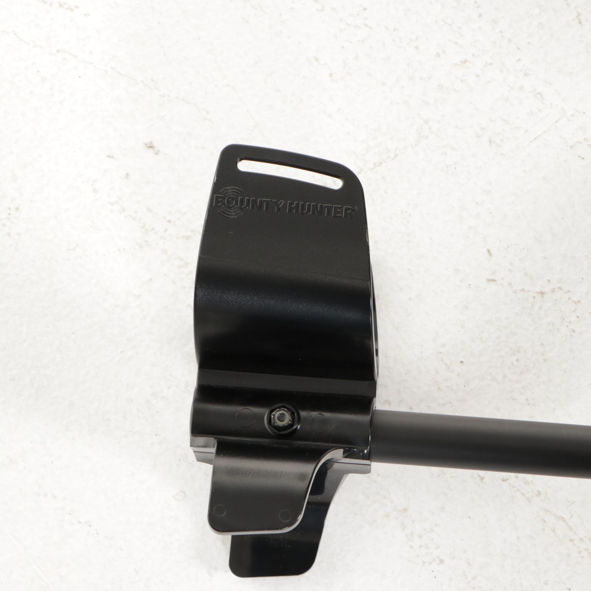 Bounty Hunter "Discovery 2200" Metal Detector