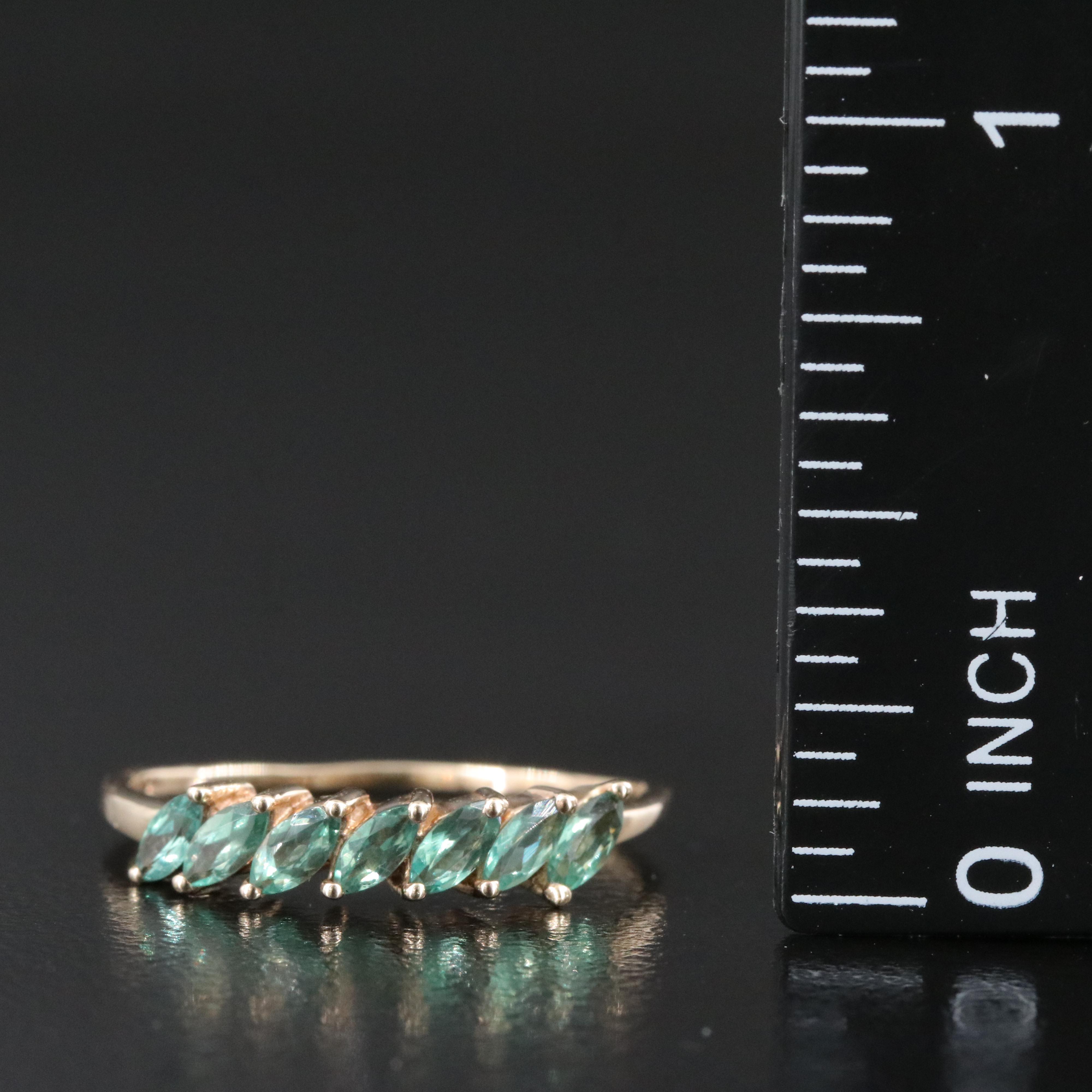 10K Alexandrite Ring