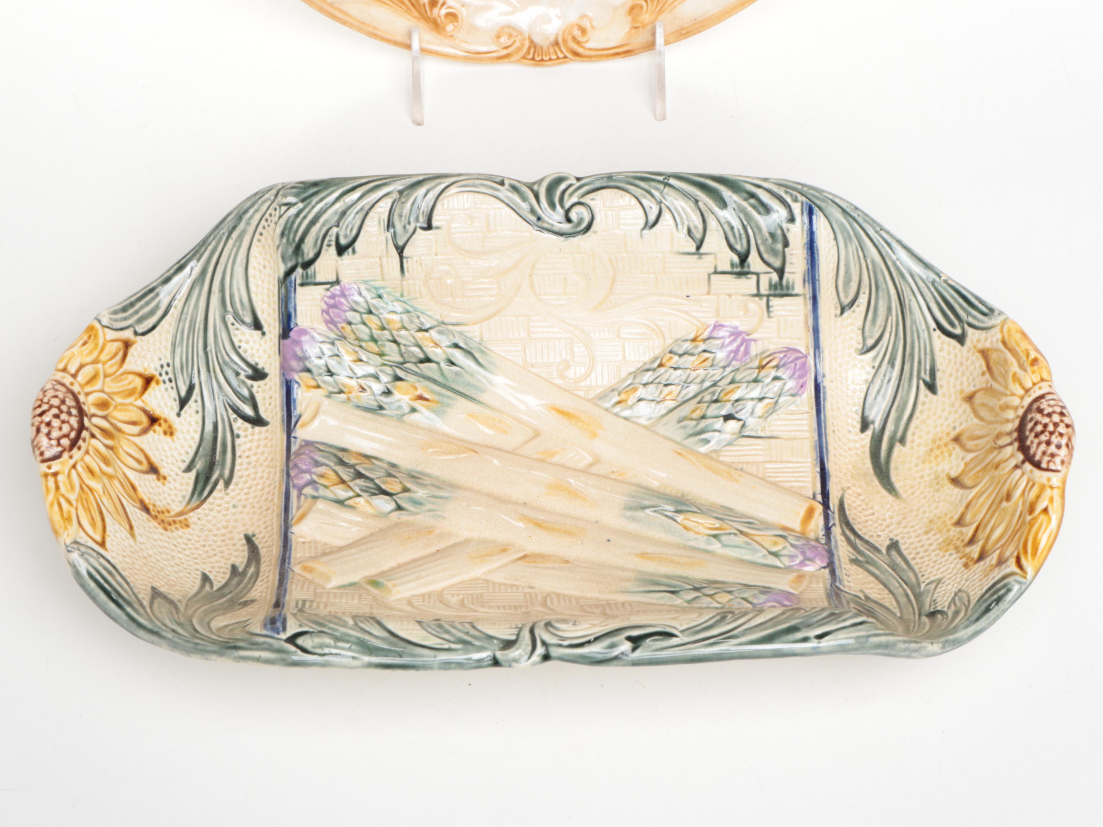 French Style Majolica Asparagus Plate and Platter, Late 19th/Early 20th Century