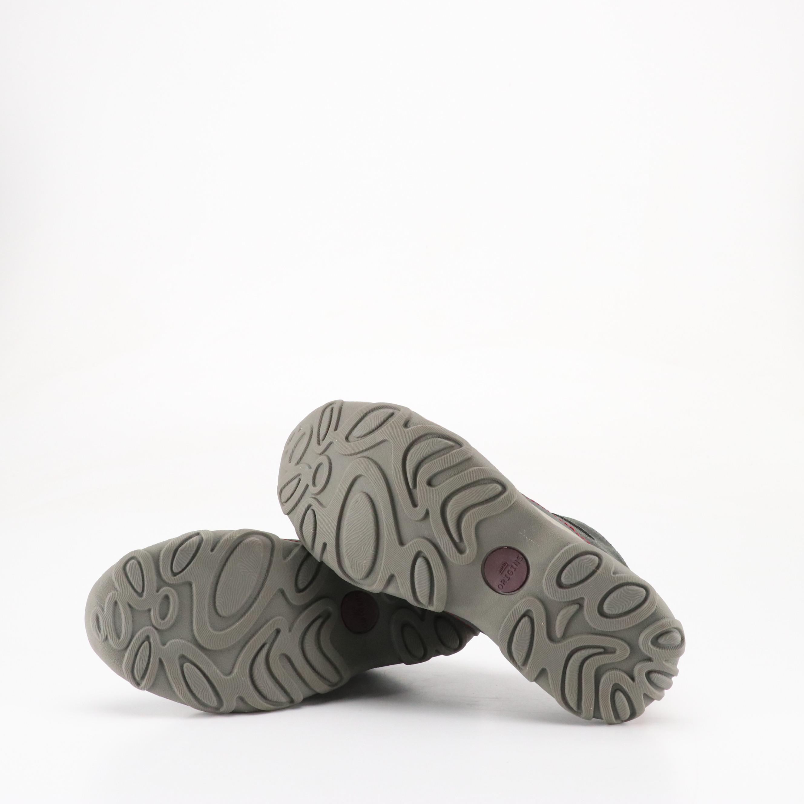 Earth Origins Grey Suede "Tristan" Hiking Boots & "Eisha" Sneakers, Other Socks