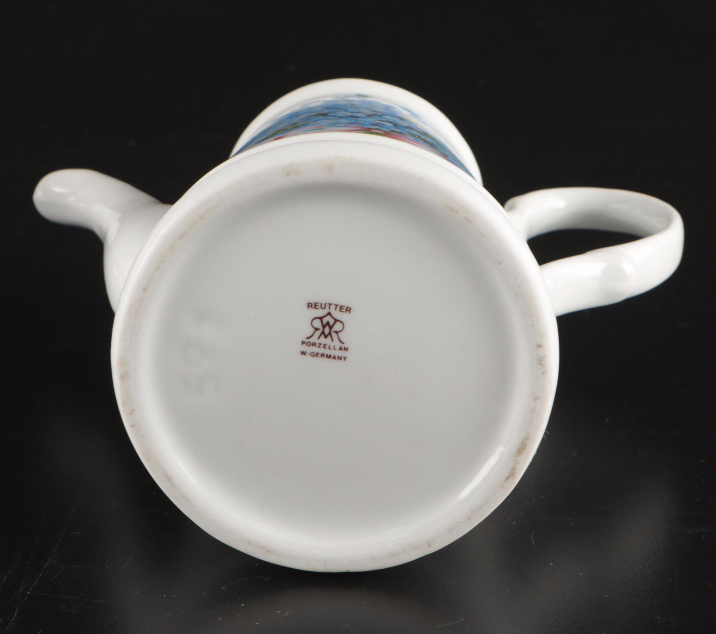 Wood & Sons "Ellgreave" Teapot with Other Coffee Pots, Plates and Sugar