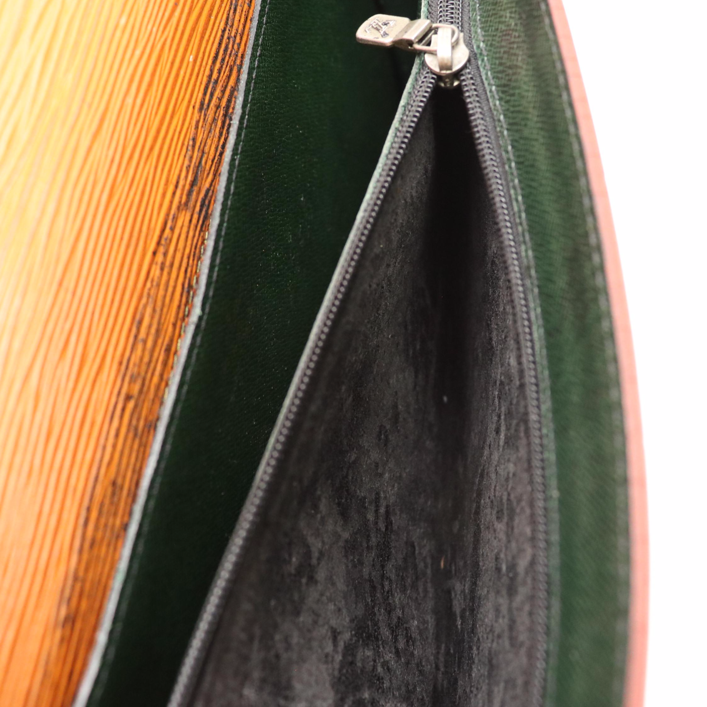 Louis Vuitton Serviette Conseiller in Cipango Gold Epi/Smooth Leather