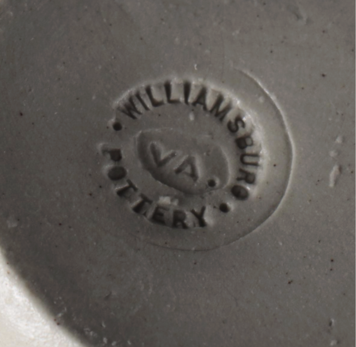 Williamsburg Pottery Ceramic Tableware with Maloney Pottery Ceramic Bird House