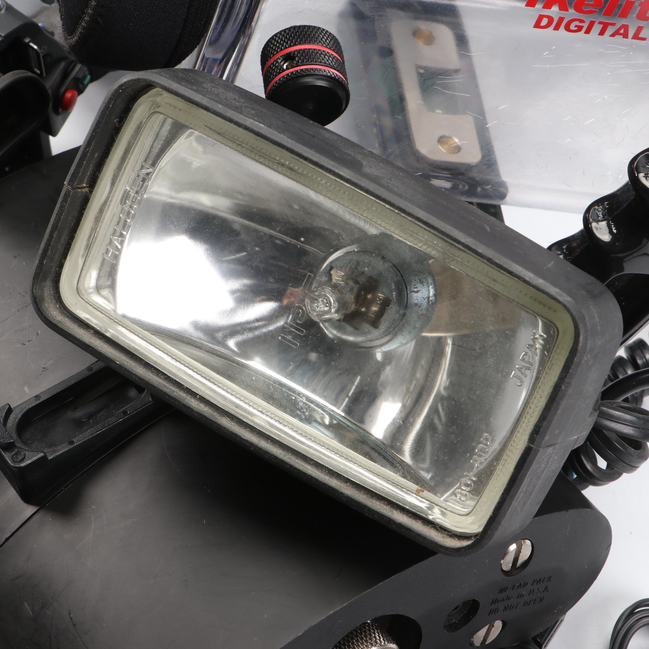 Sony DCR-TRV900 Digital Video Camera Recorder with Accessories and Camera Bag