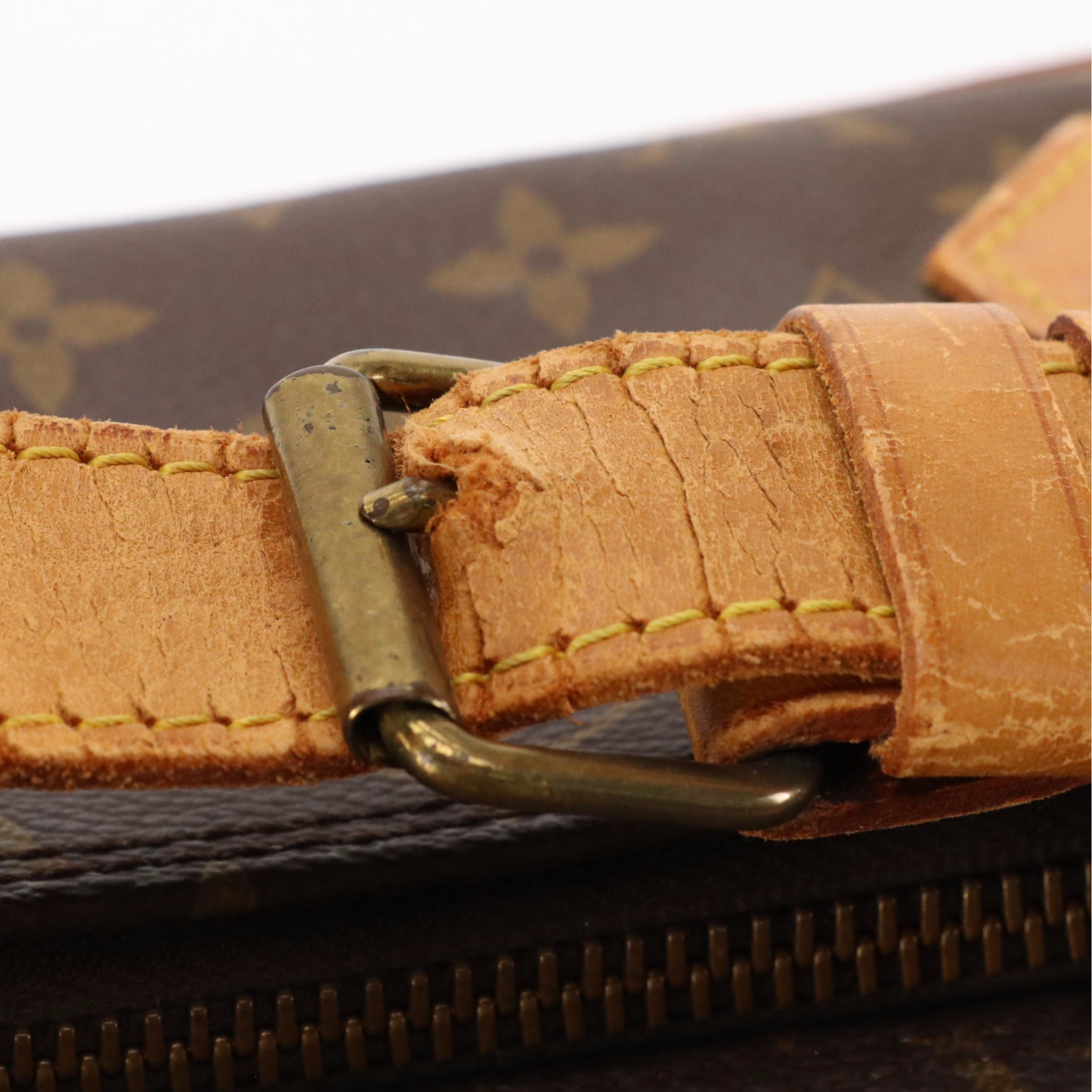 Louis Vuitton Cruiser 40 Travel Bag in Monogram Canvas and Vachetta Leather