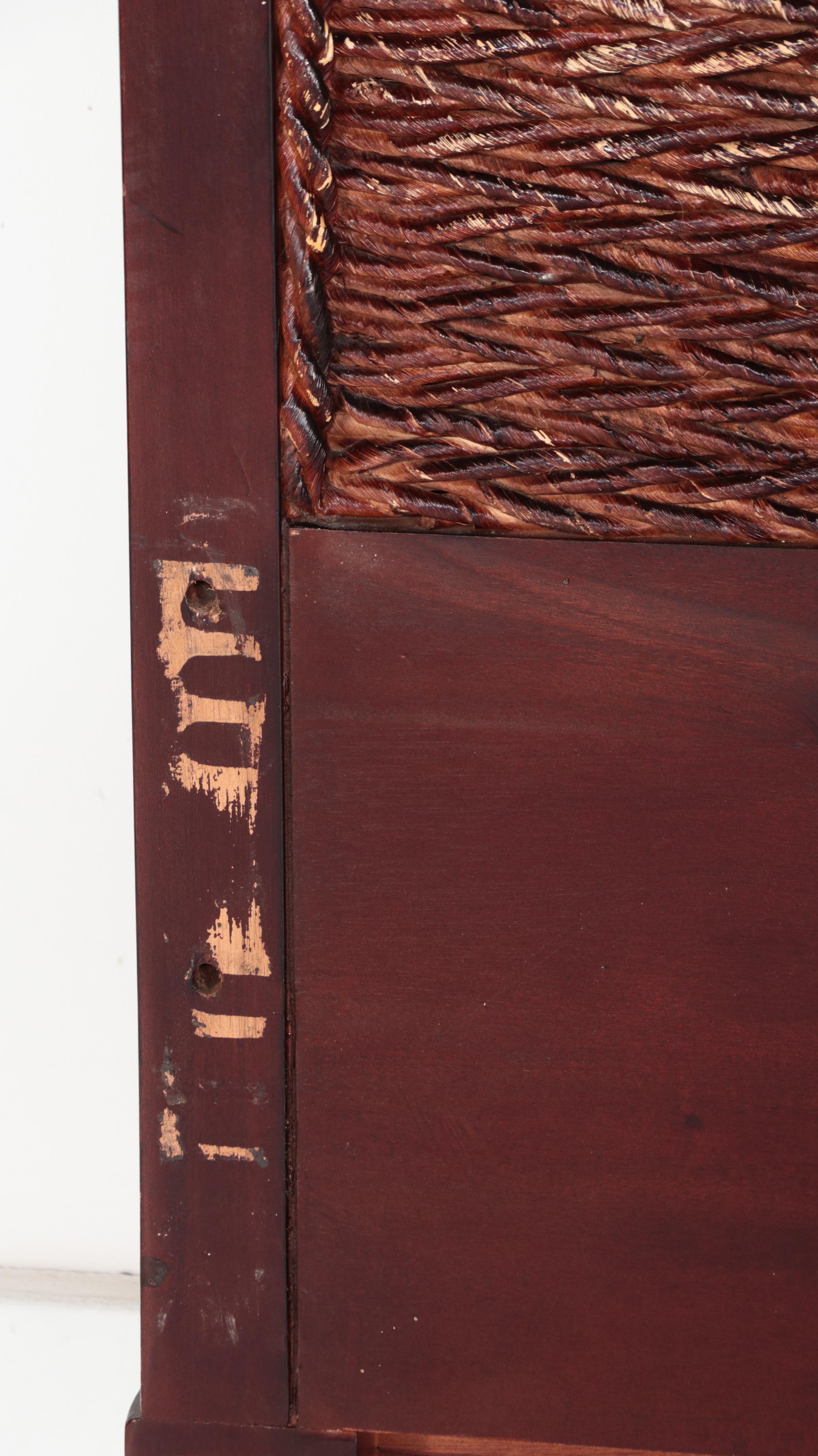 DRT Colonial Style Mahogany Finish and Rush Day Bed