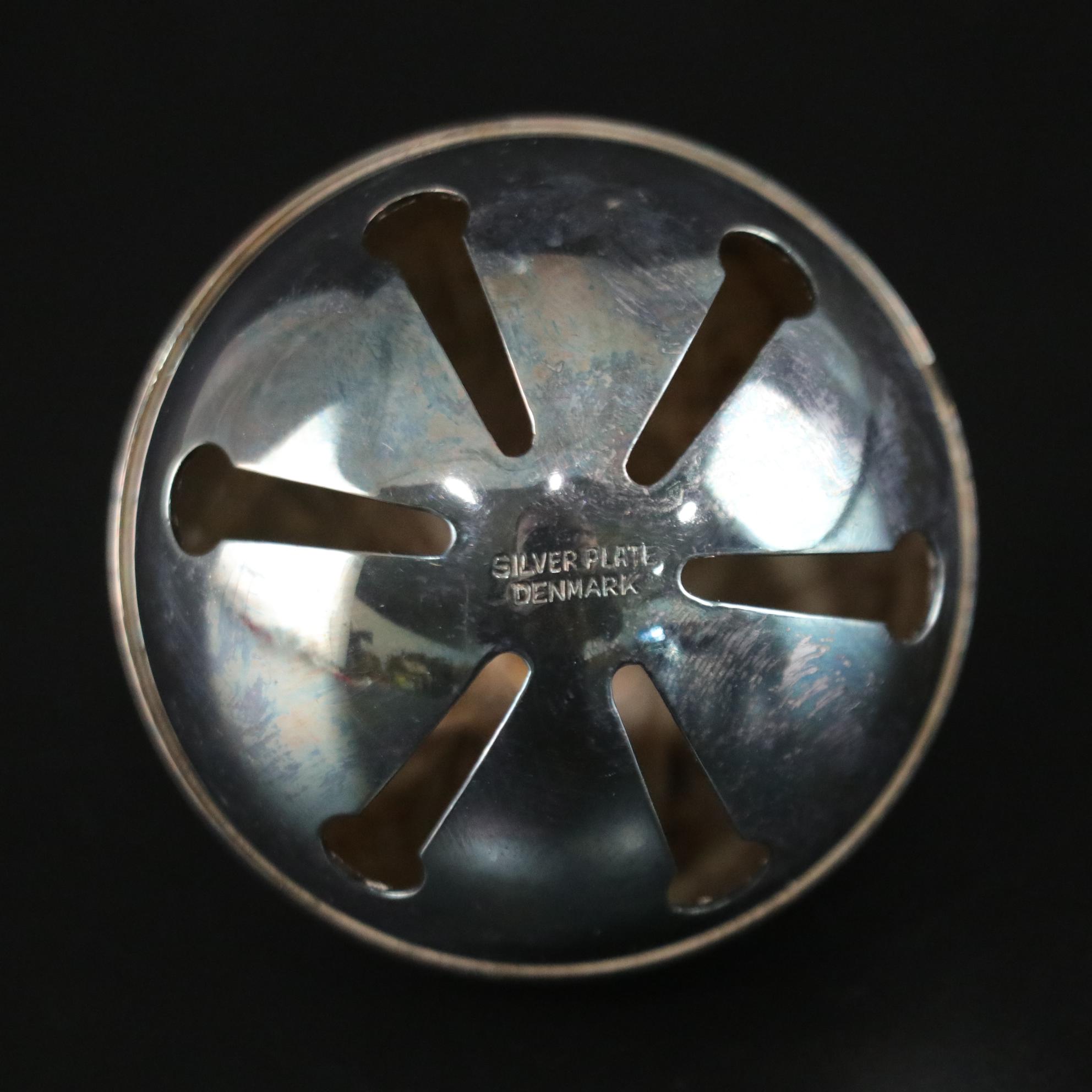 Lenox China Jewels "Angels" Musical Figurine with Waterford & More Crystal Decor