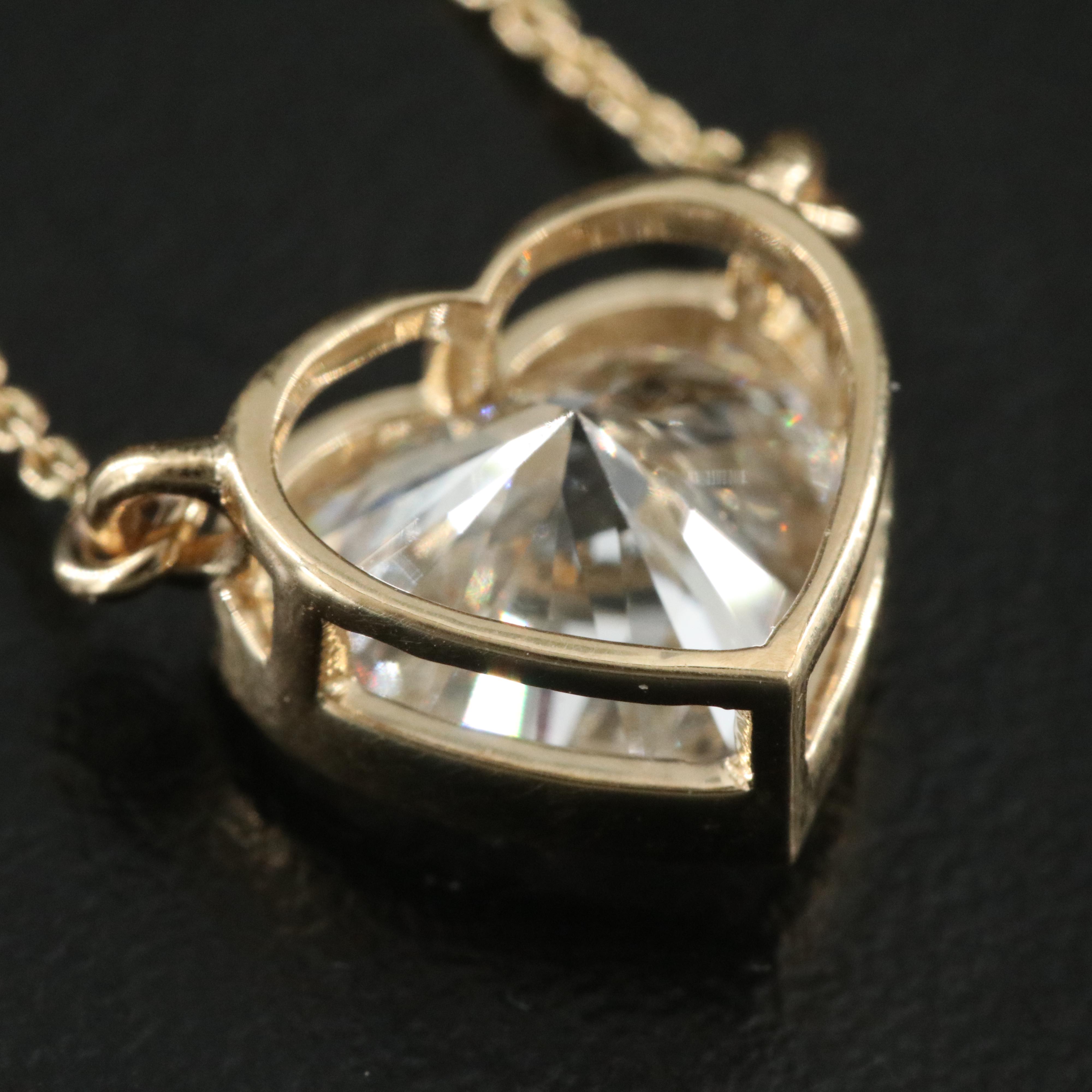 18K 3.10 CT Lab Grown Diamond Solitaire Heart Necklace with IGI Report
