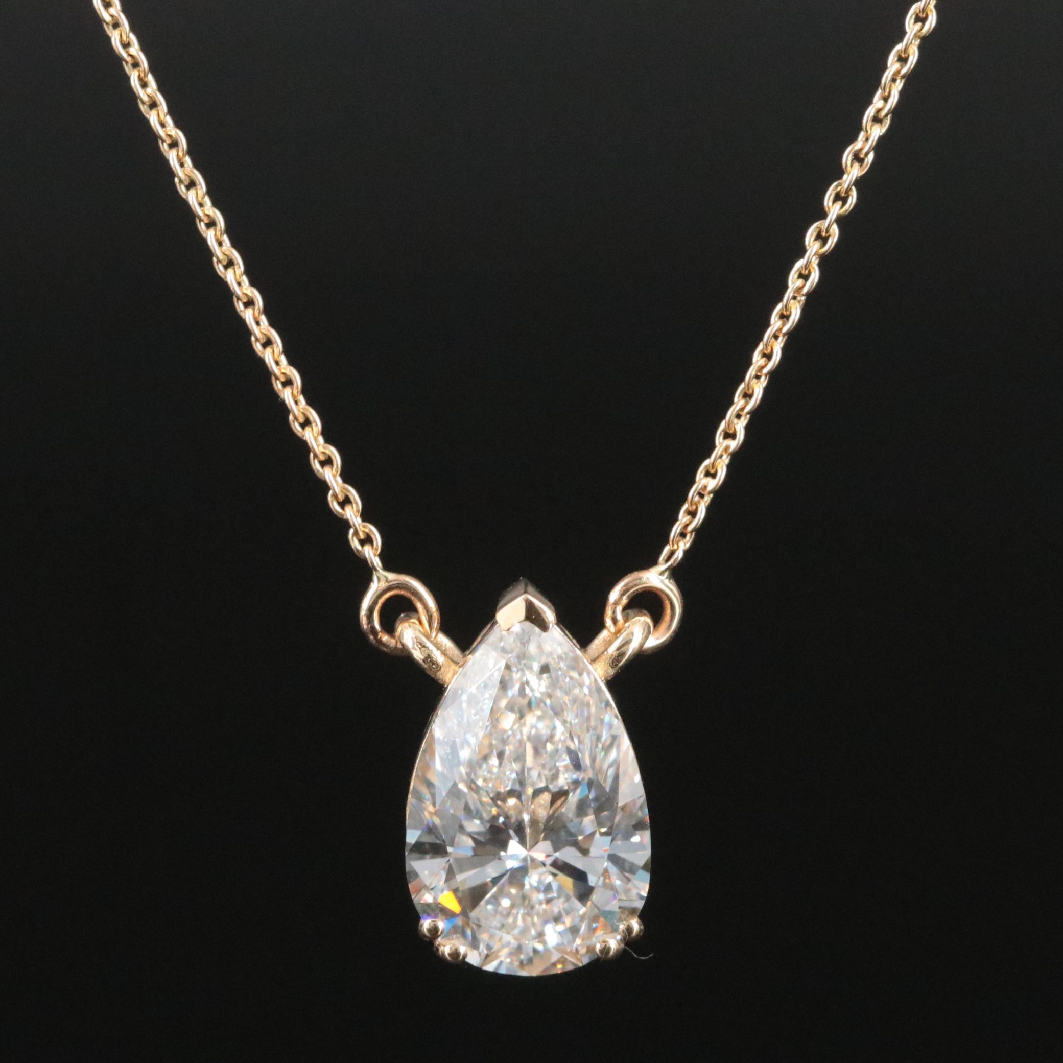 18K 3.01 CT Lab Grown Diamond Solitaire Necklace with IGI Report