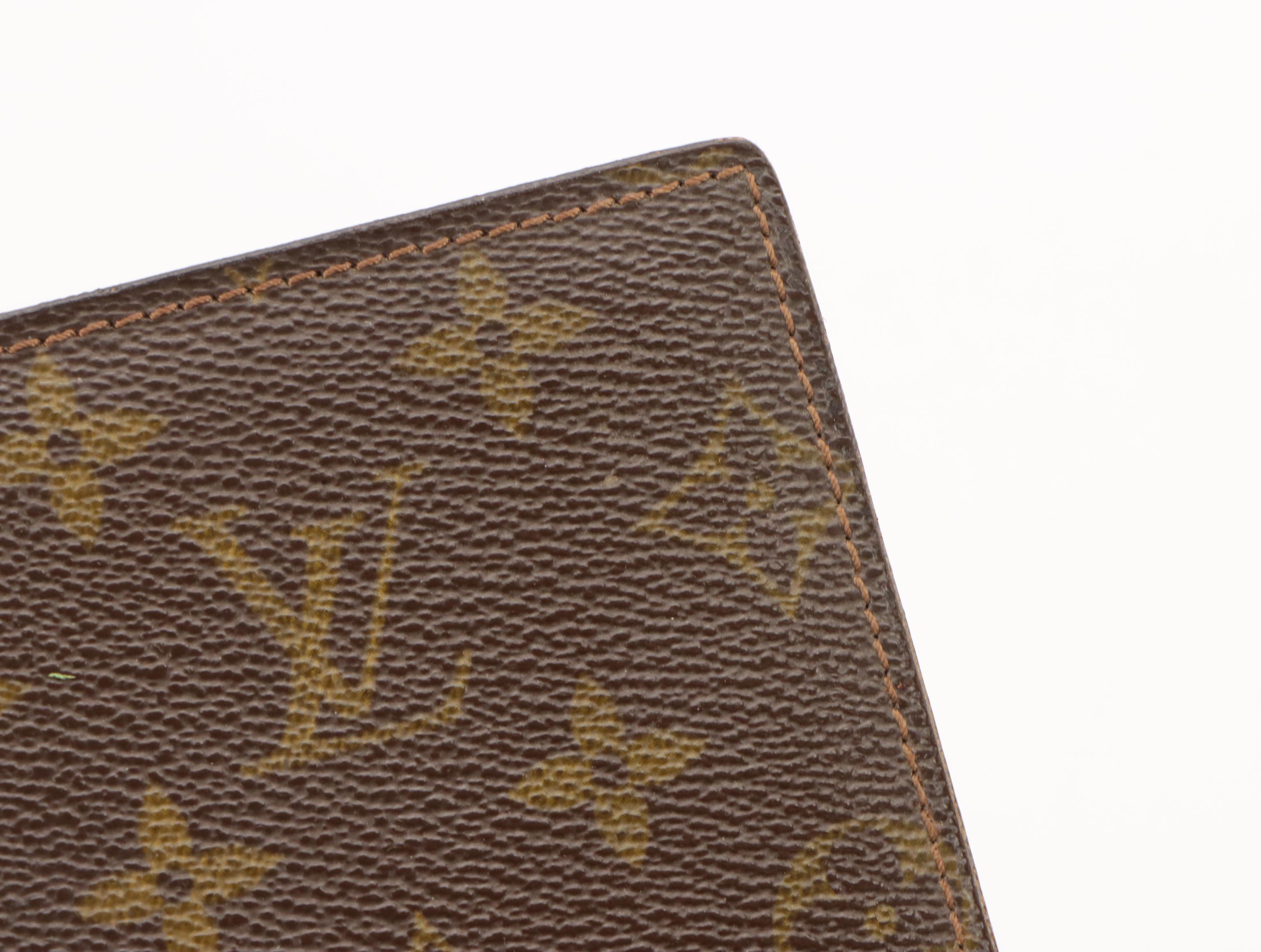 Louis Vuitton Desk Agenda Cover in Monogram Canvas