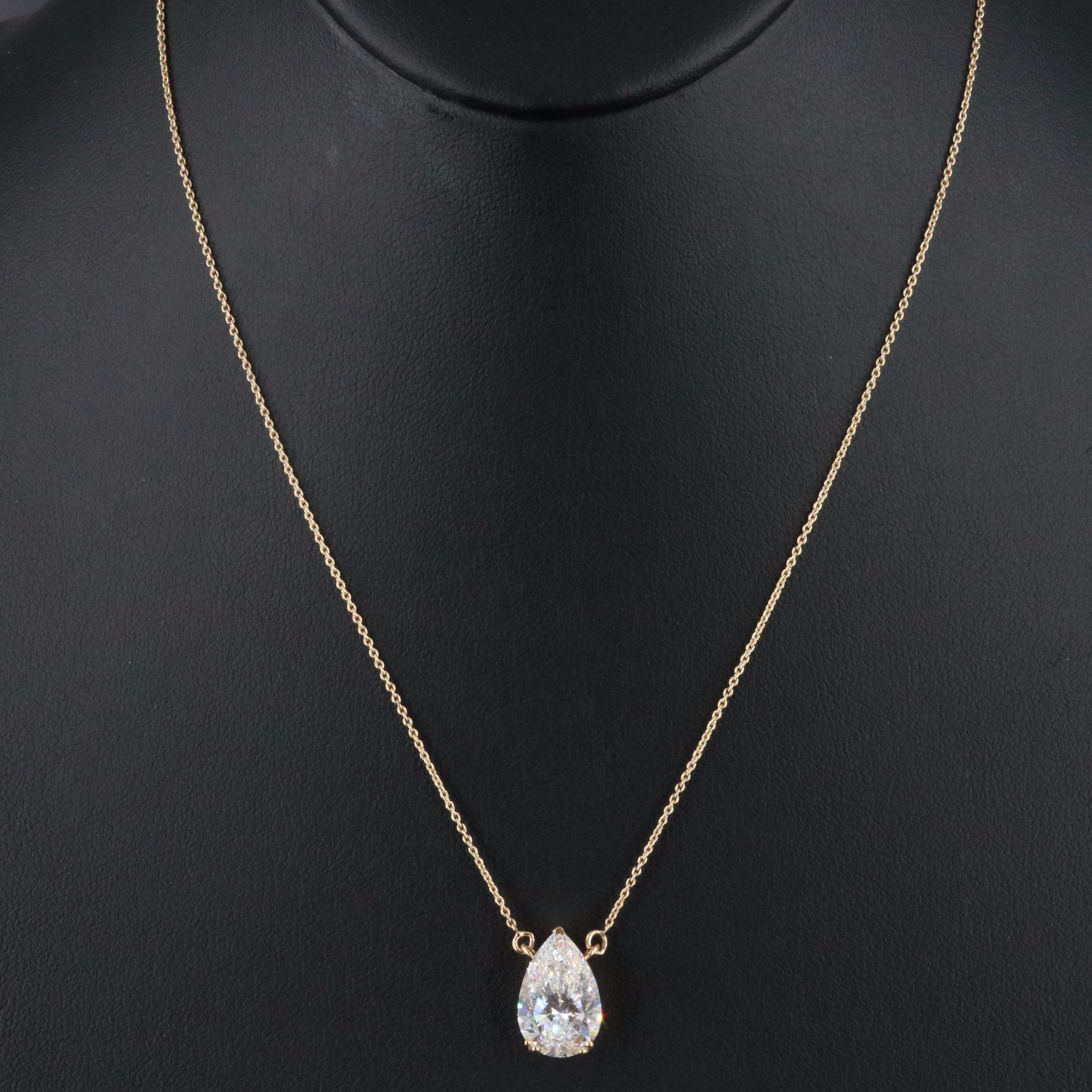 18K 4.98 CT Lab Grown Diamond Solitaire Necklace with IGI Report