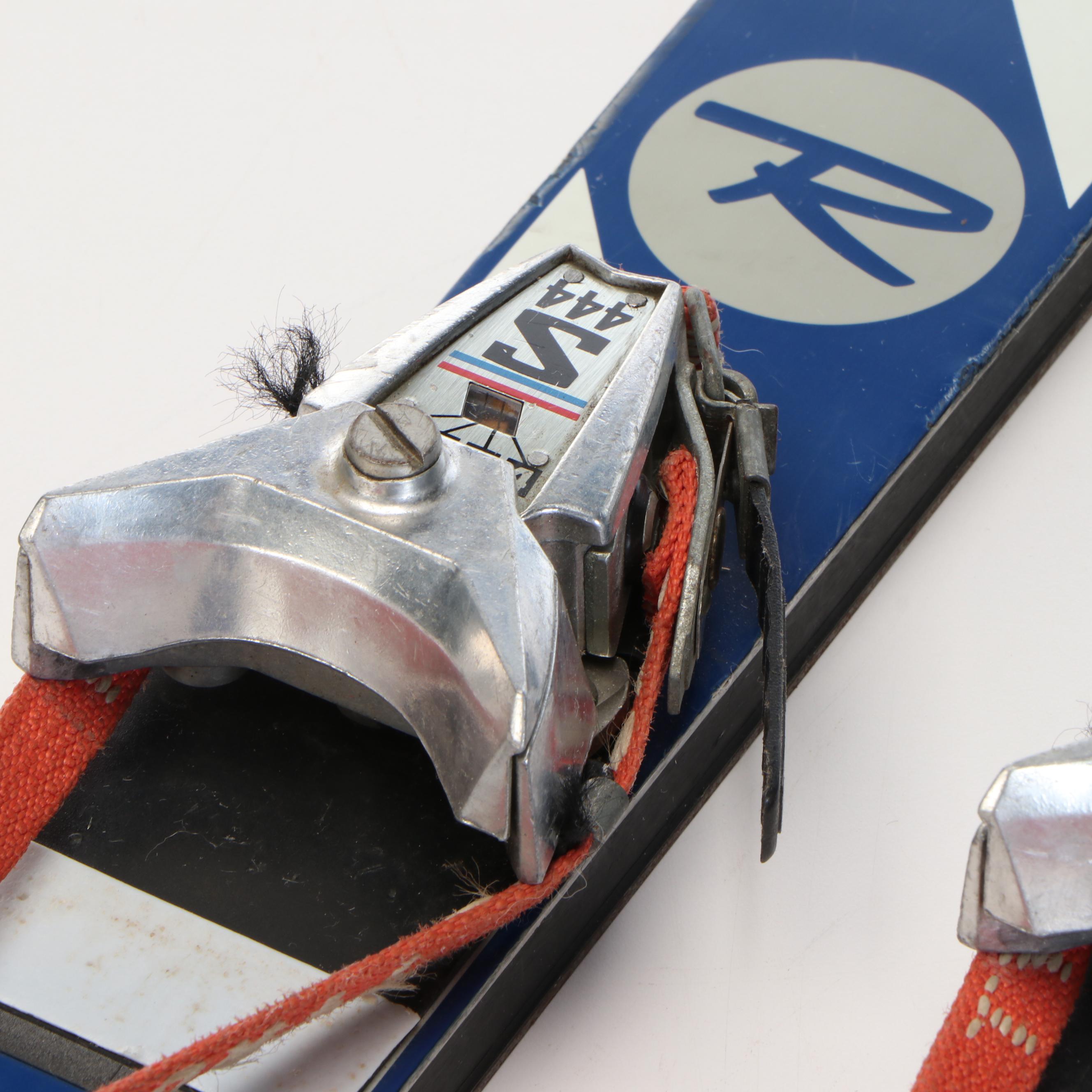 Rossignol Vista II Skis with Metal Ski Poles