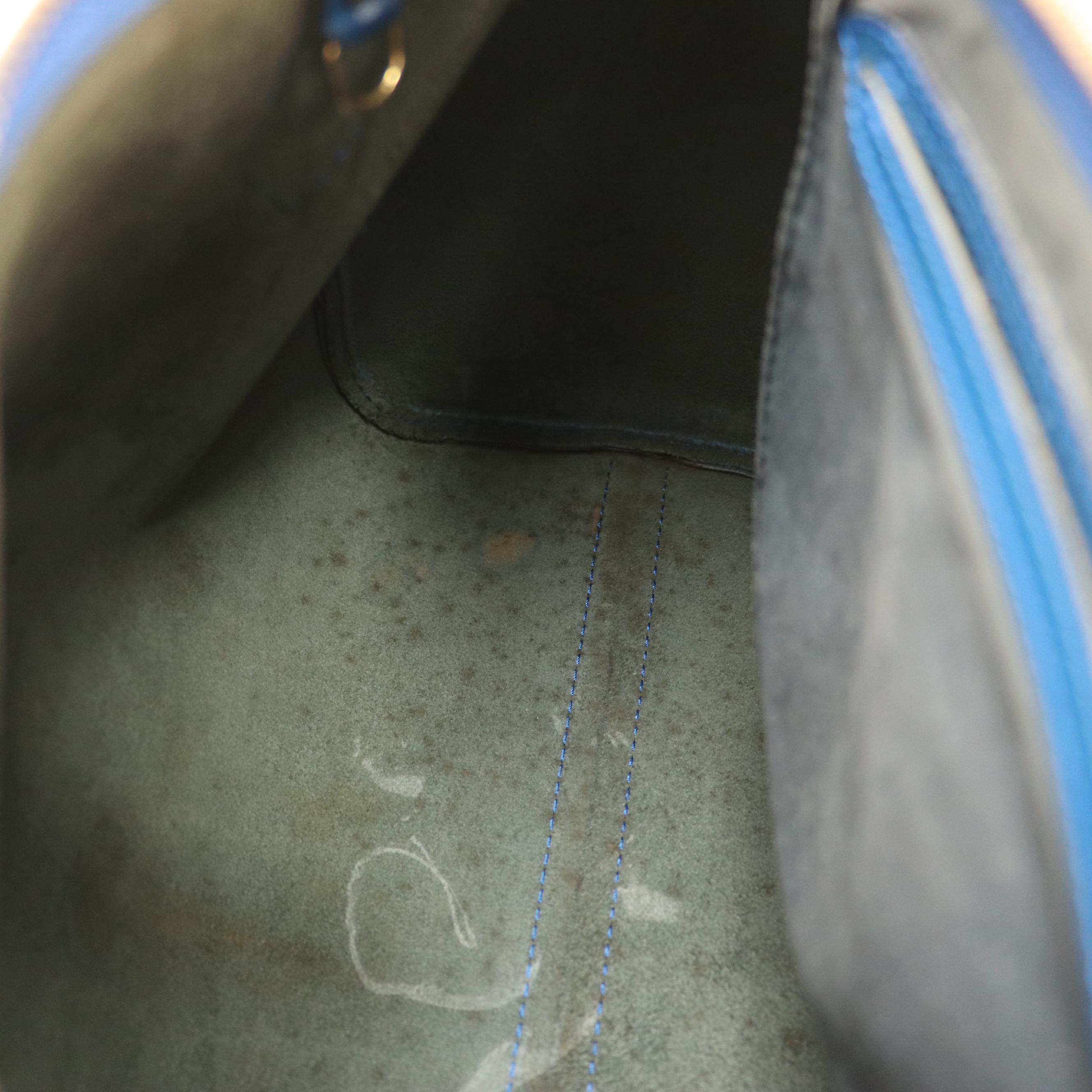 Louis Vuitton Speedy 30 in Toledo Blue Epi Leather