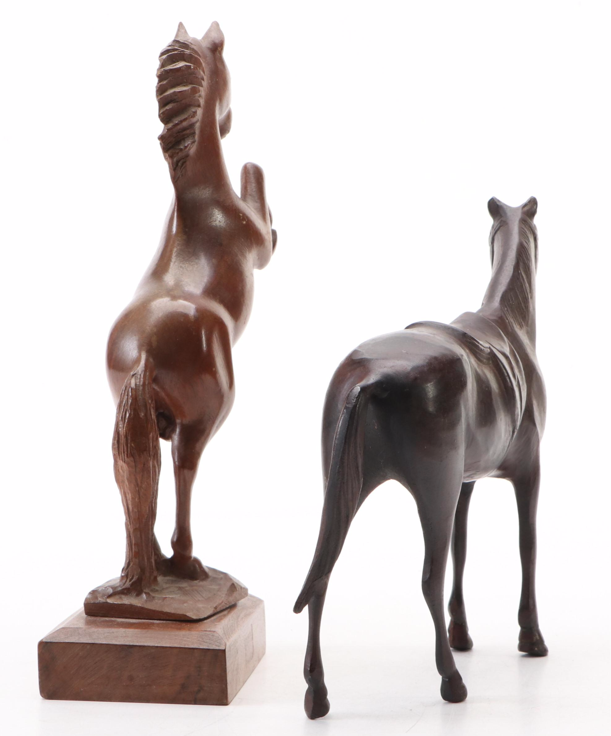Philadelphia Manufacturing Brass Finished Horse Head Bookends with Figurines