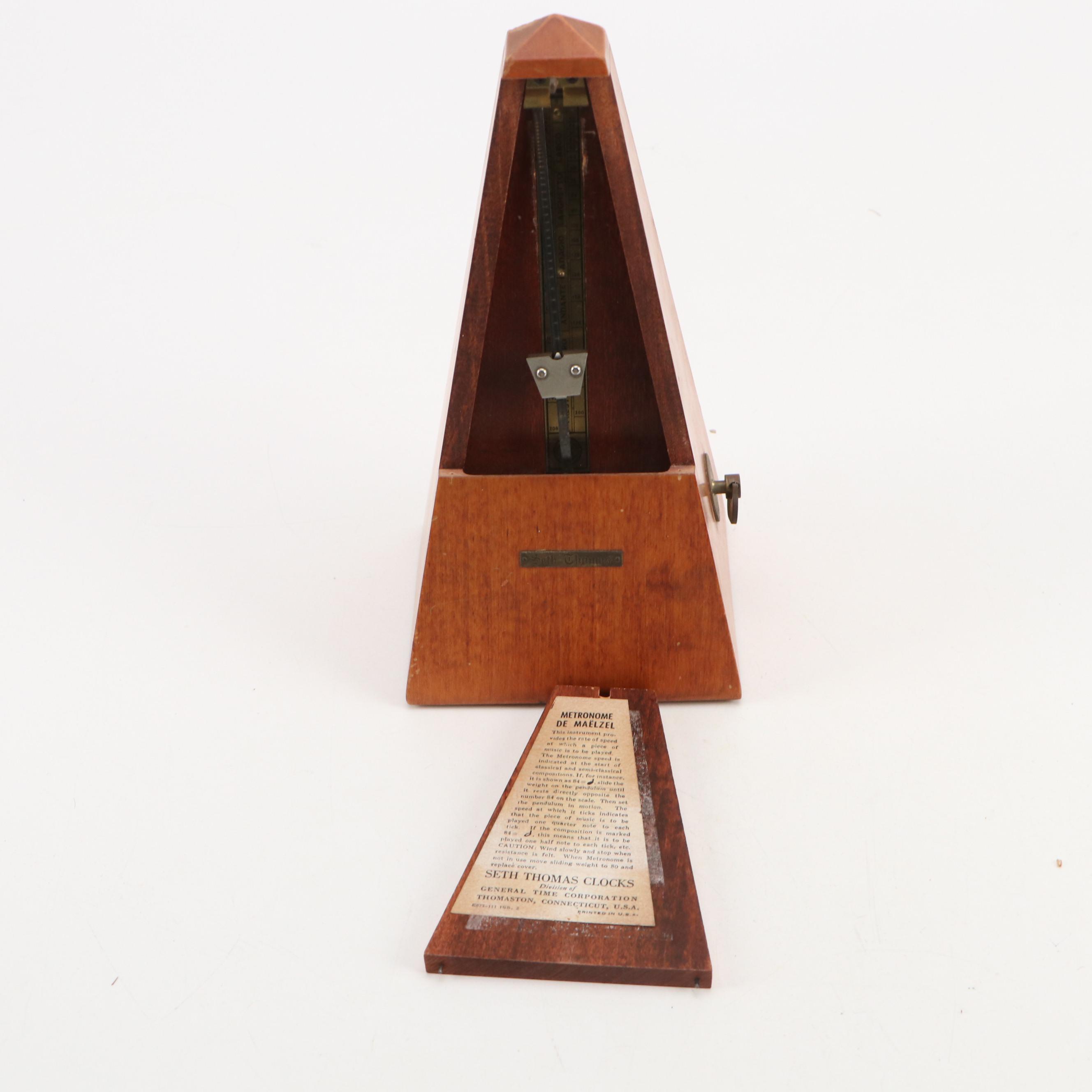 Seth Thomas No. 8 Wooden Metronome de Maelzel, Mid-20th Century