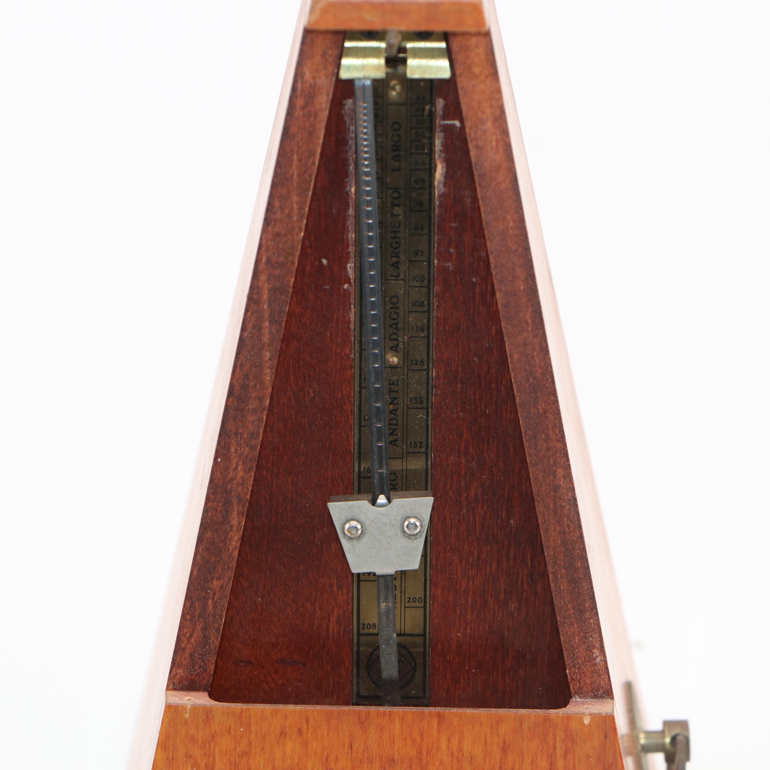 Seth Thomas No. 8 Wooden Metronome de Maelzel, Mid-20th Century