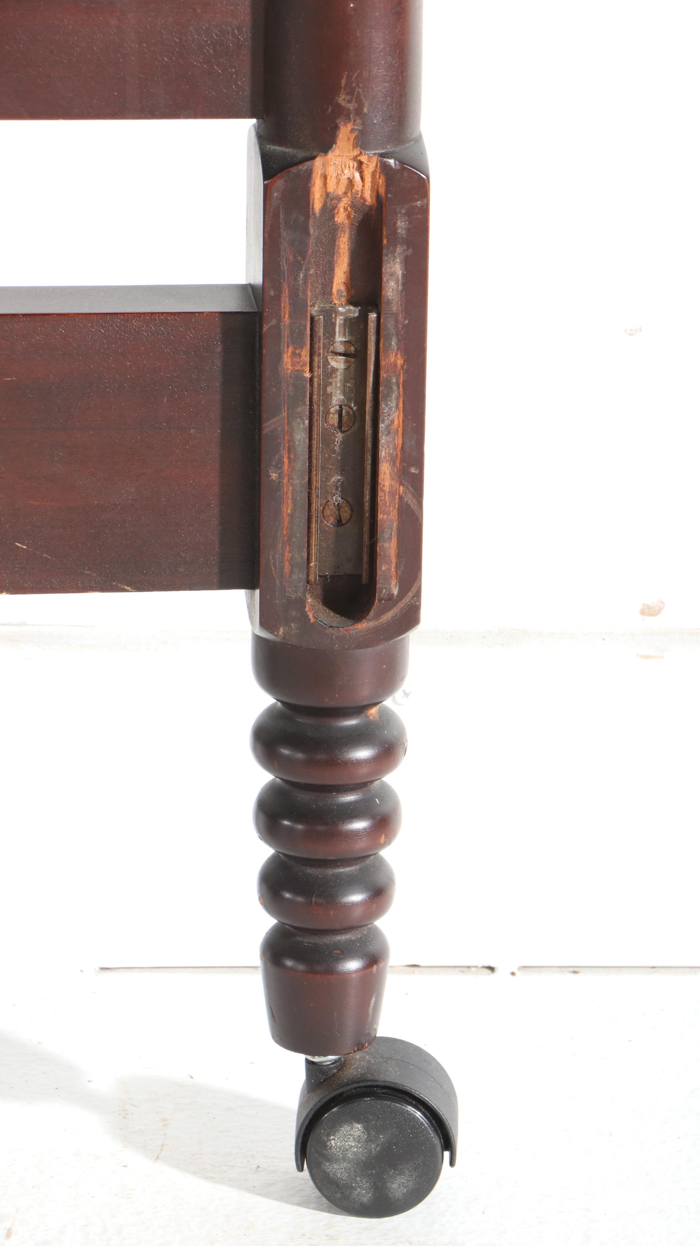 Pair of Jenny Lind Mahogany Finish Spool-Turned Twin Beds