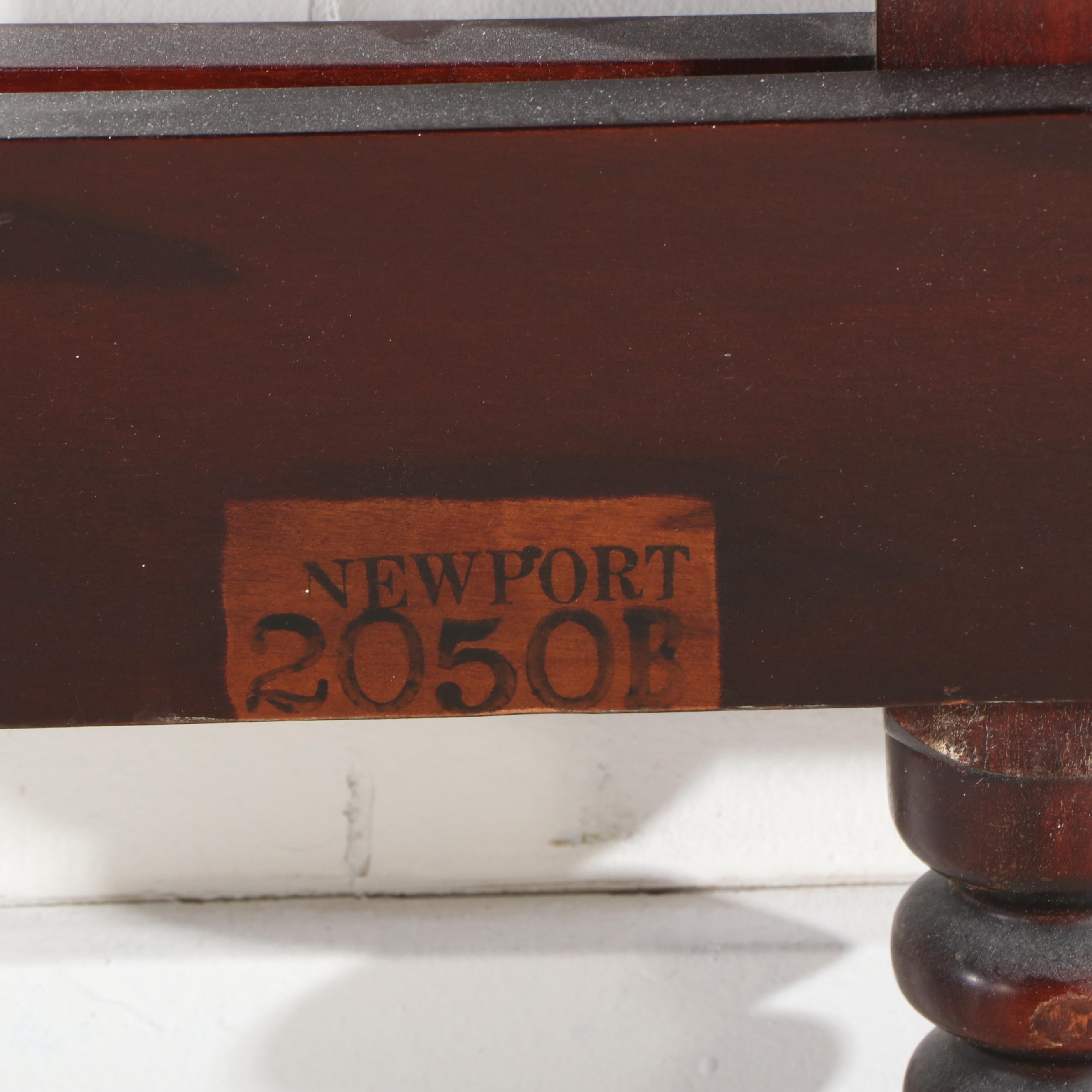 Pair of Jenny Lind Mahogany Finish Spool-Turned Twin Beds