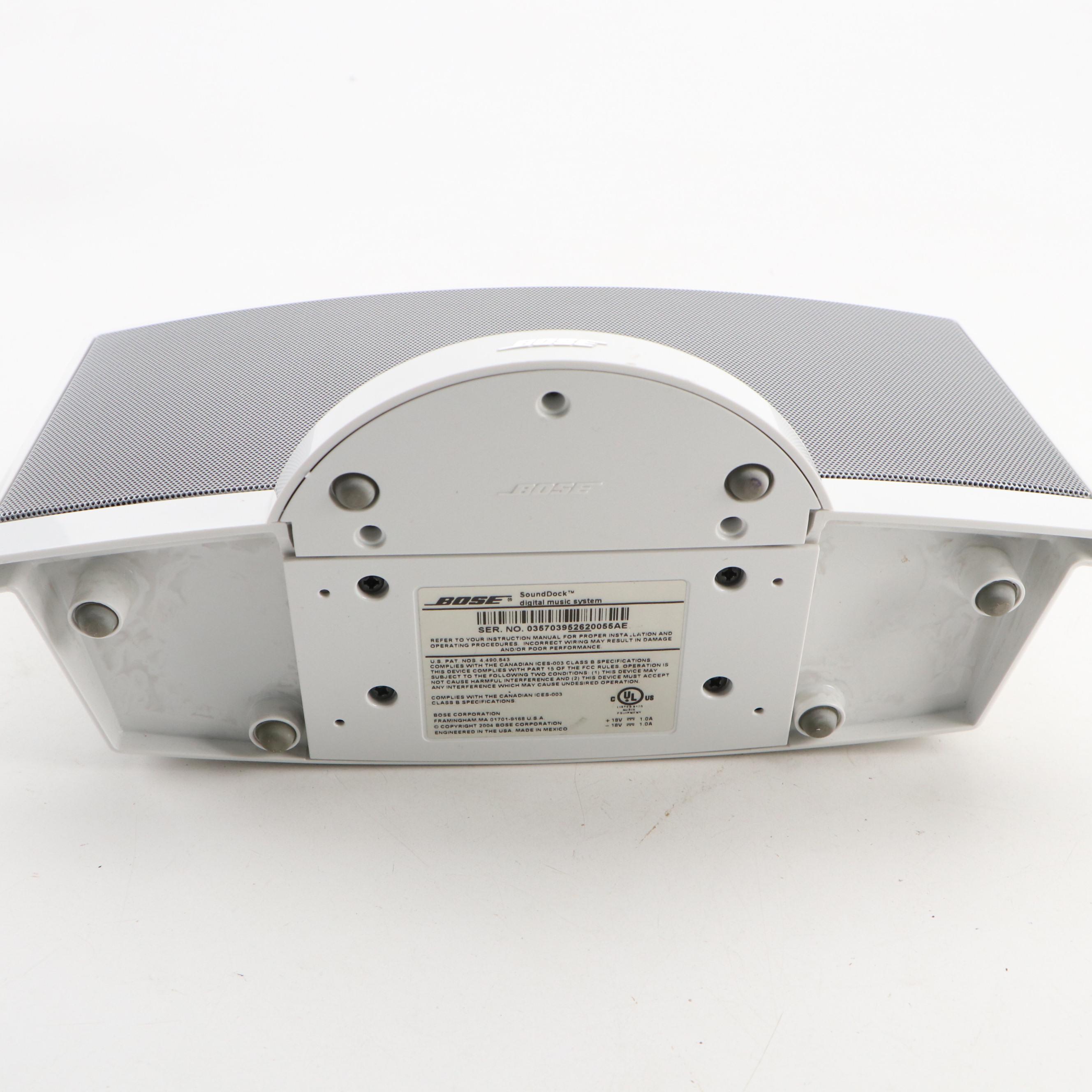 Bose Wave AWRC1G Radio and CD Player with SoundDock Digital Music System