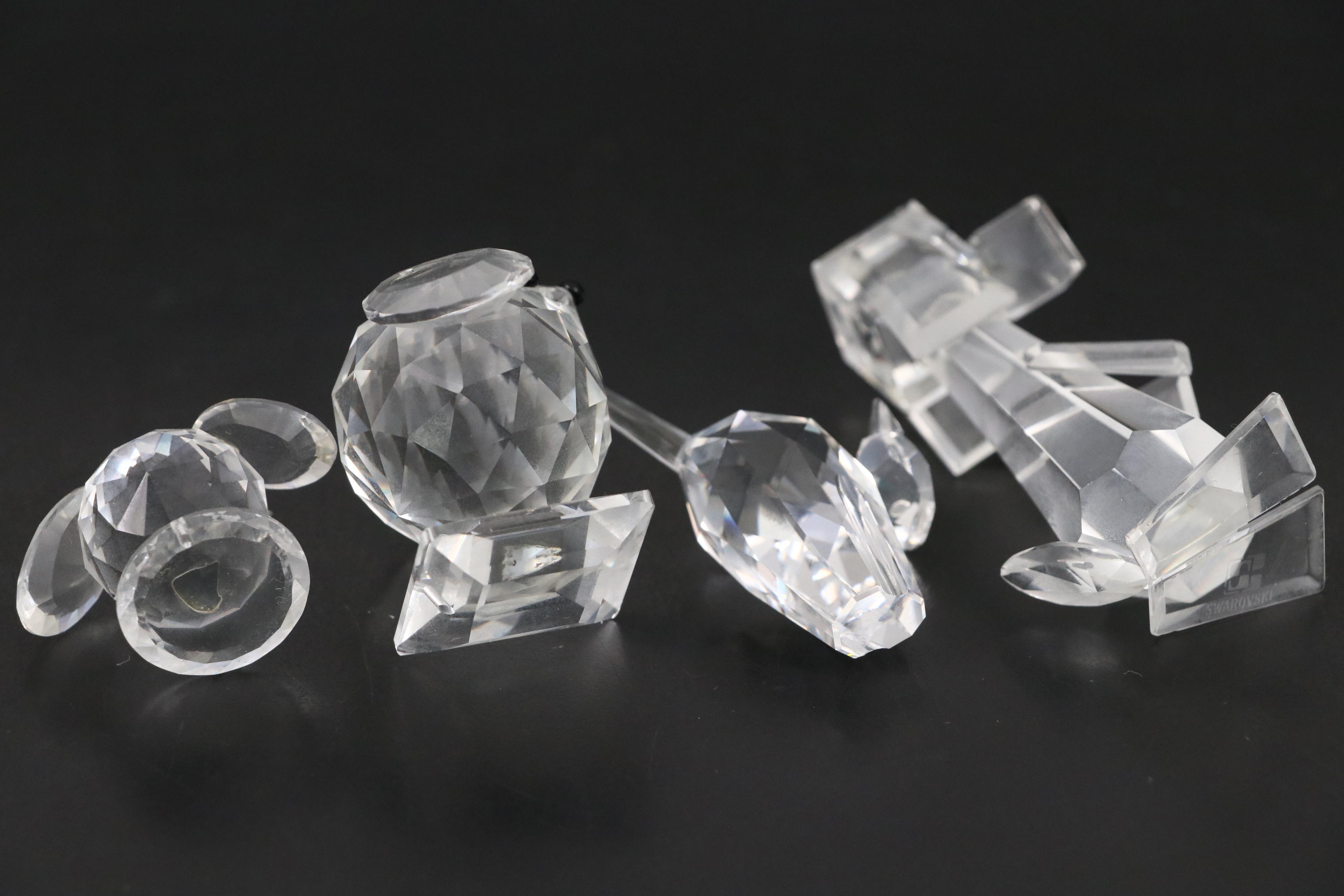 Swarovski "Pluto," "Beagle Lying" and More Crystal Figurines